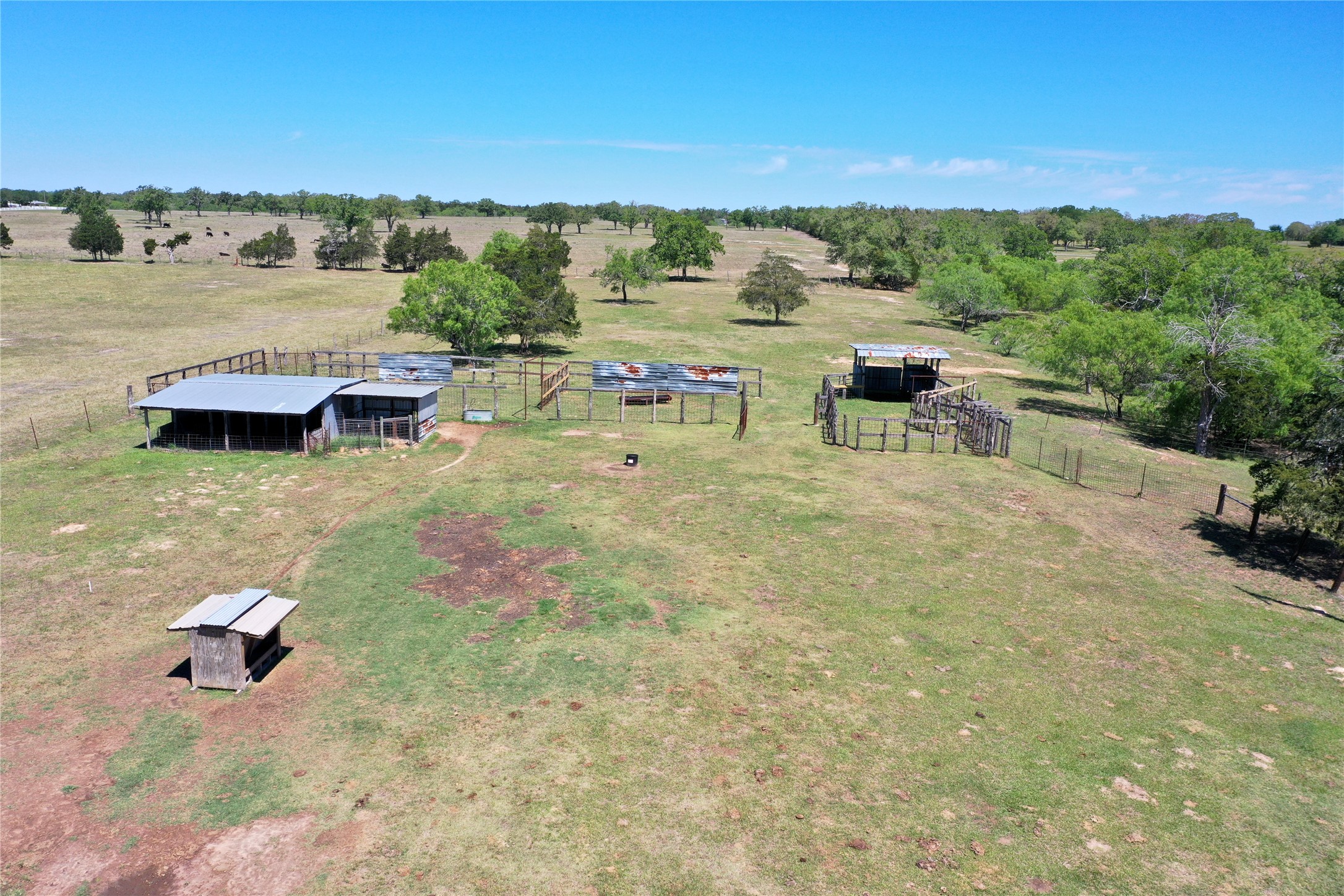 main property photo 12