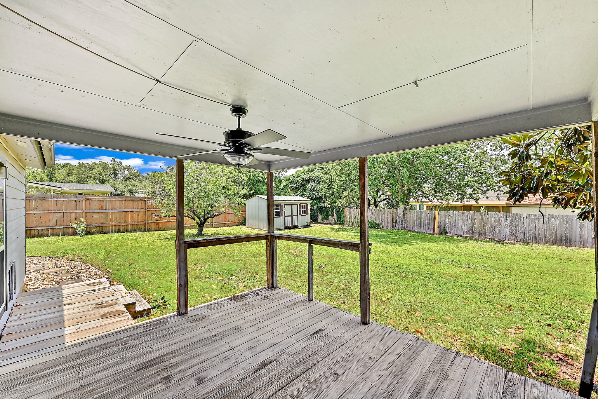main property photo 35