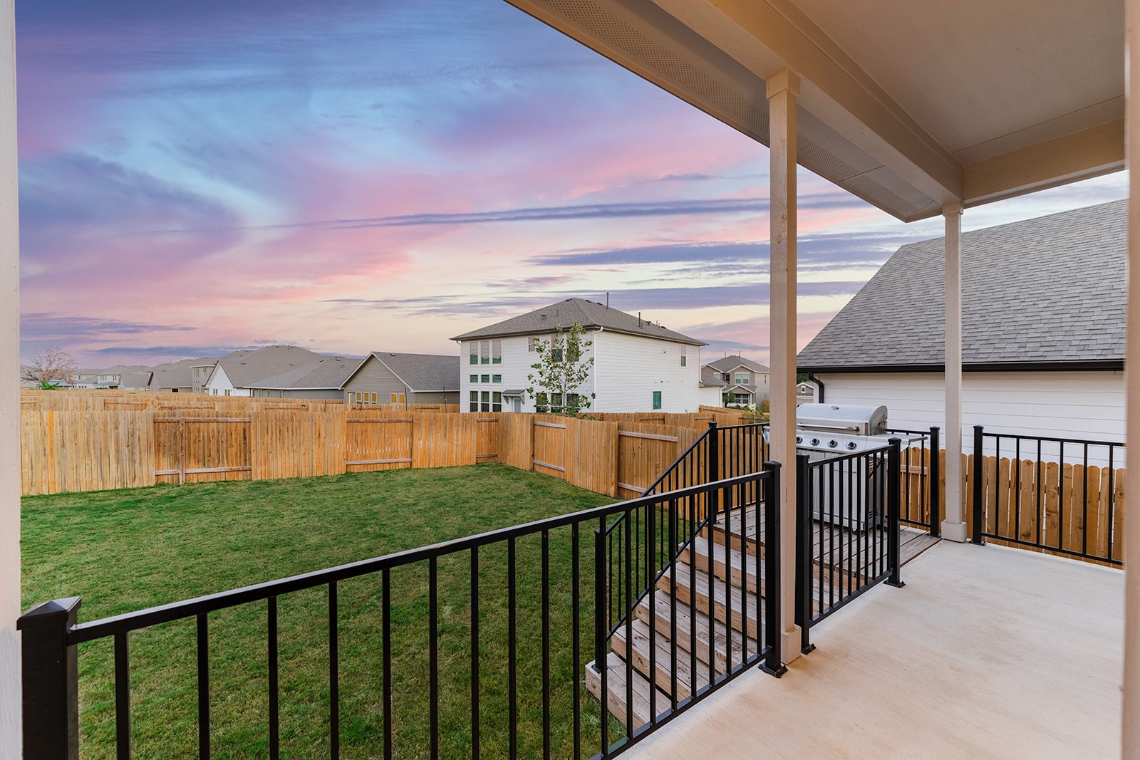 main property photo 32