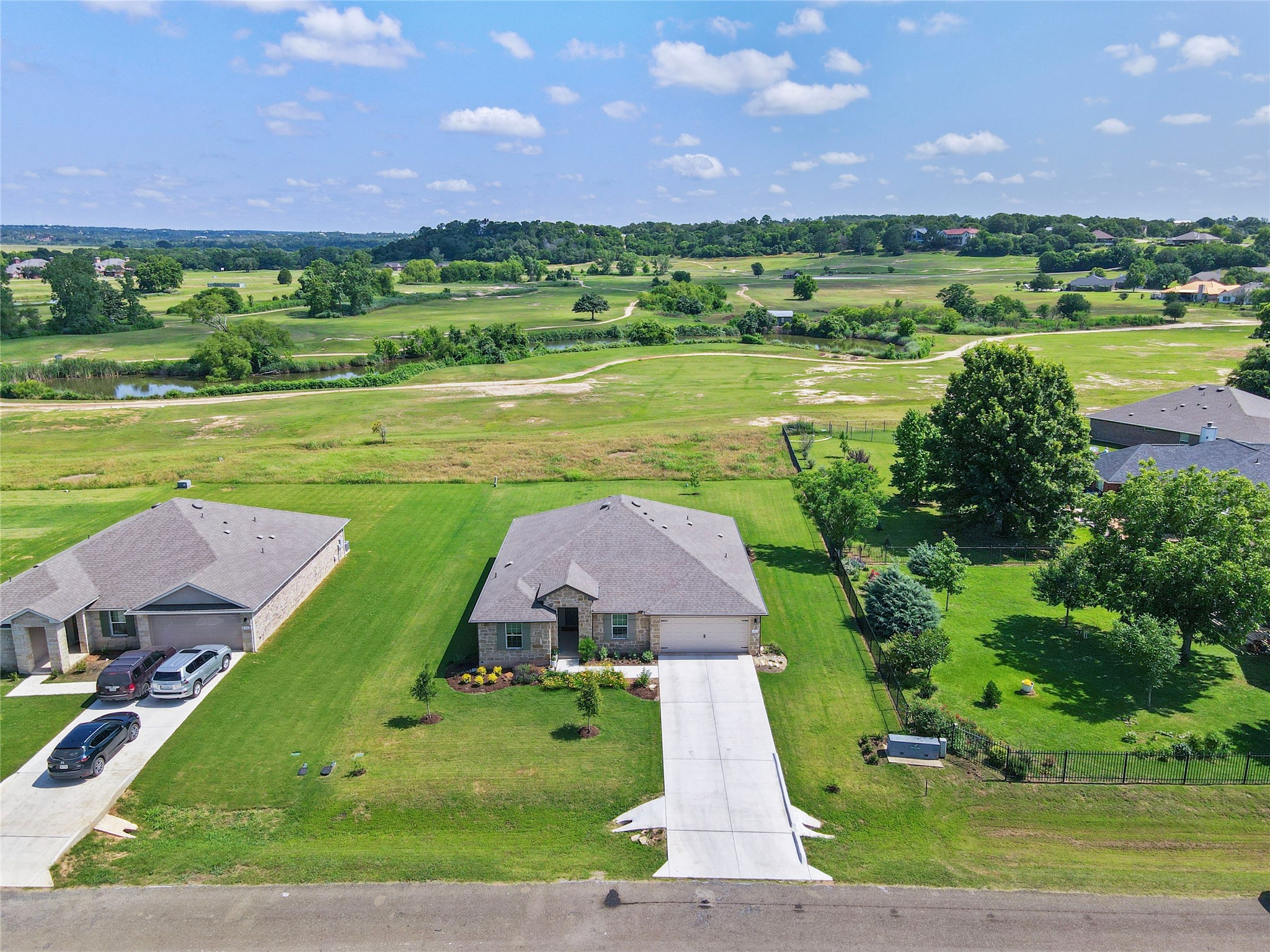 main property photo 21