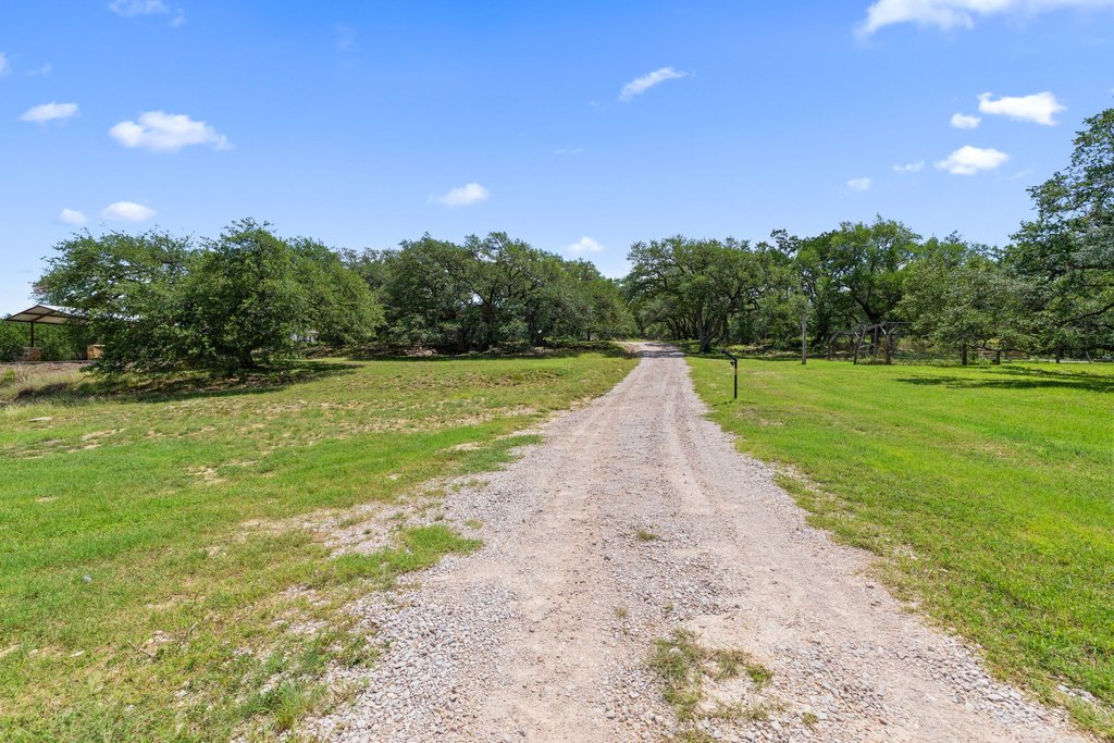 main property photo 39