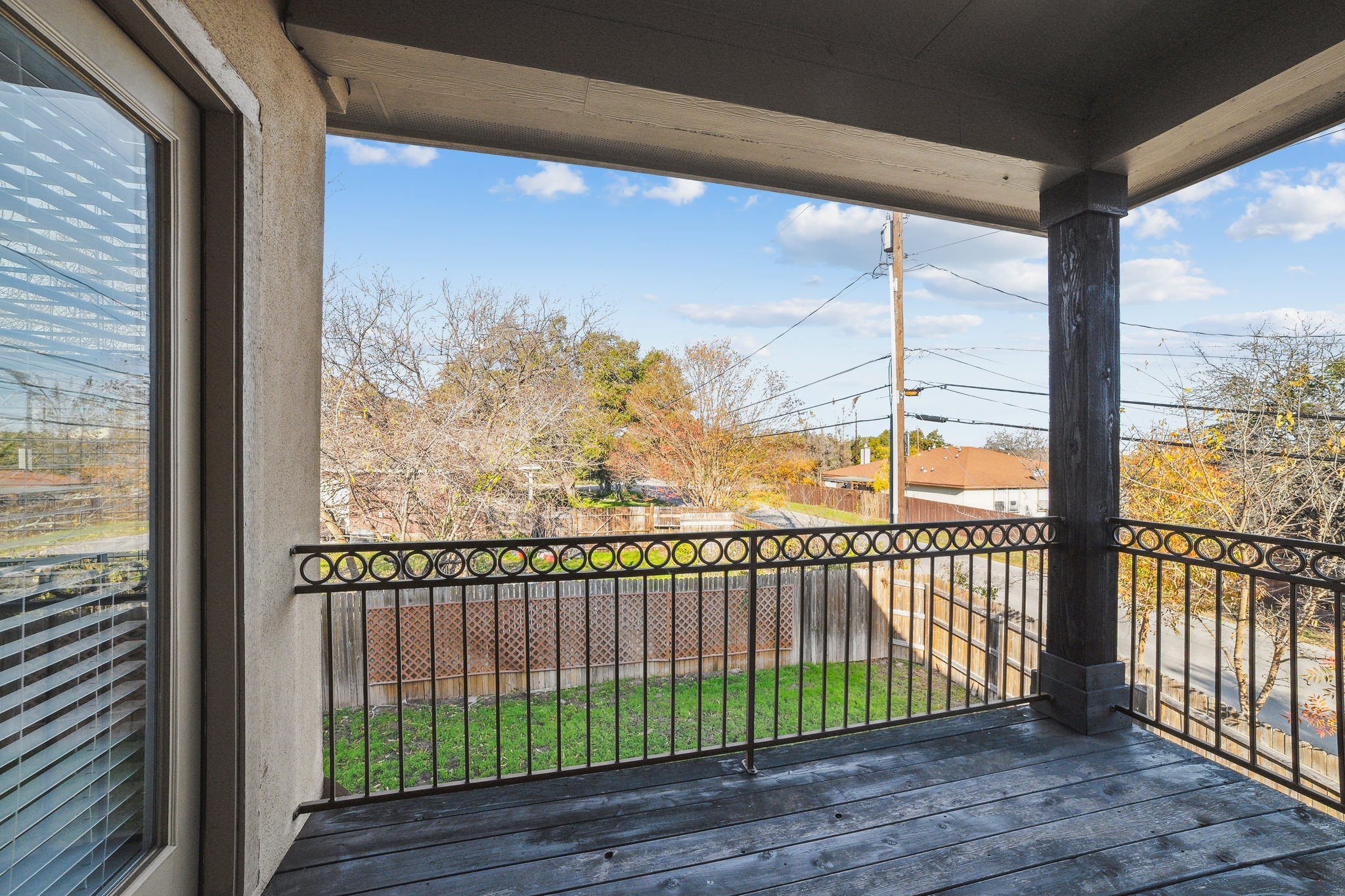 main property photo 26