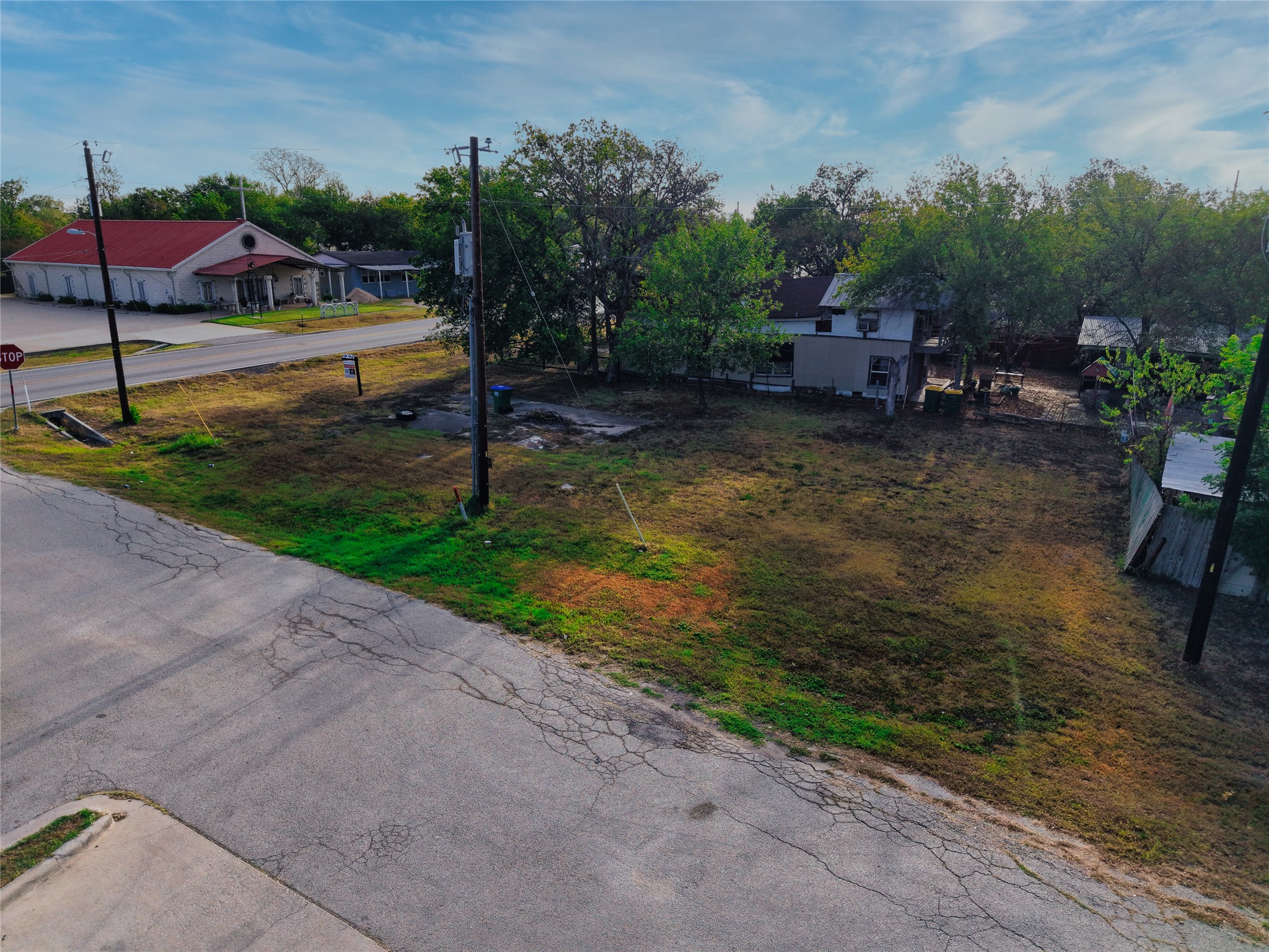 main property photo 13
