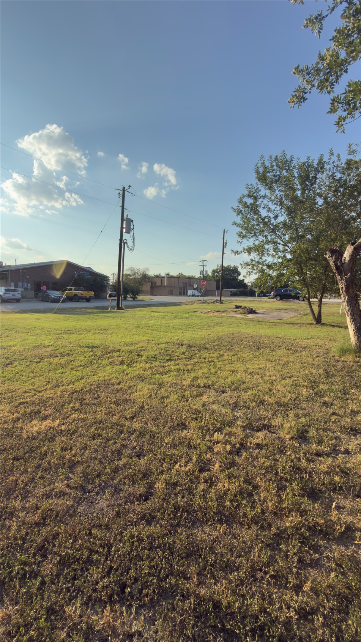 main property photo 5