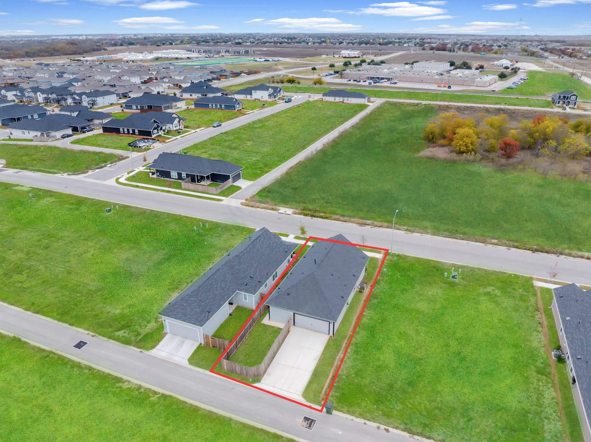 main property photo 27