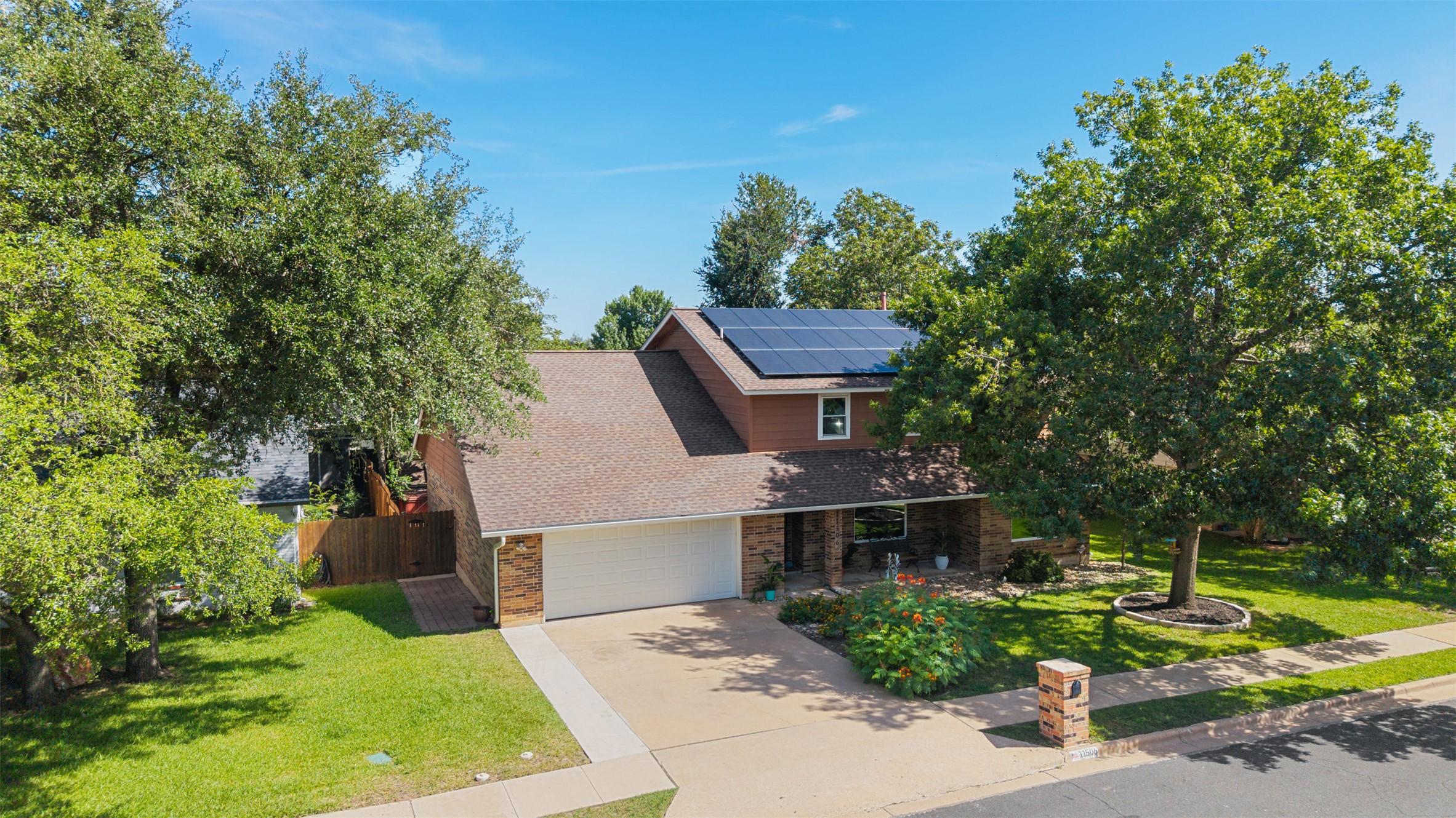 main property photo 31