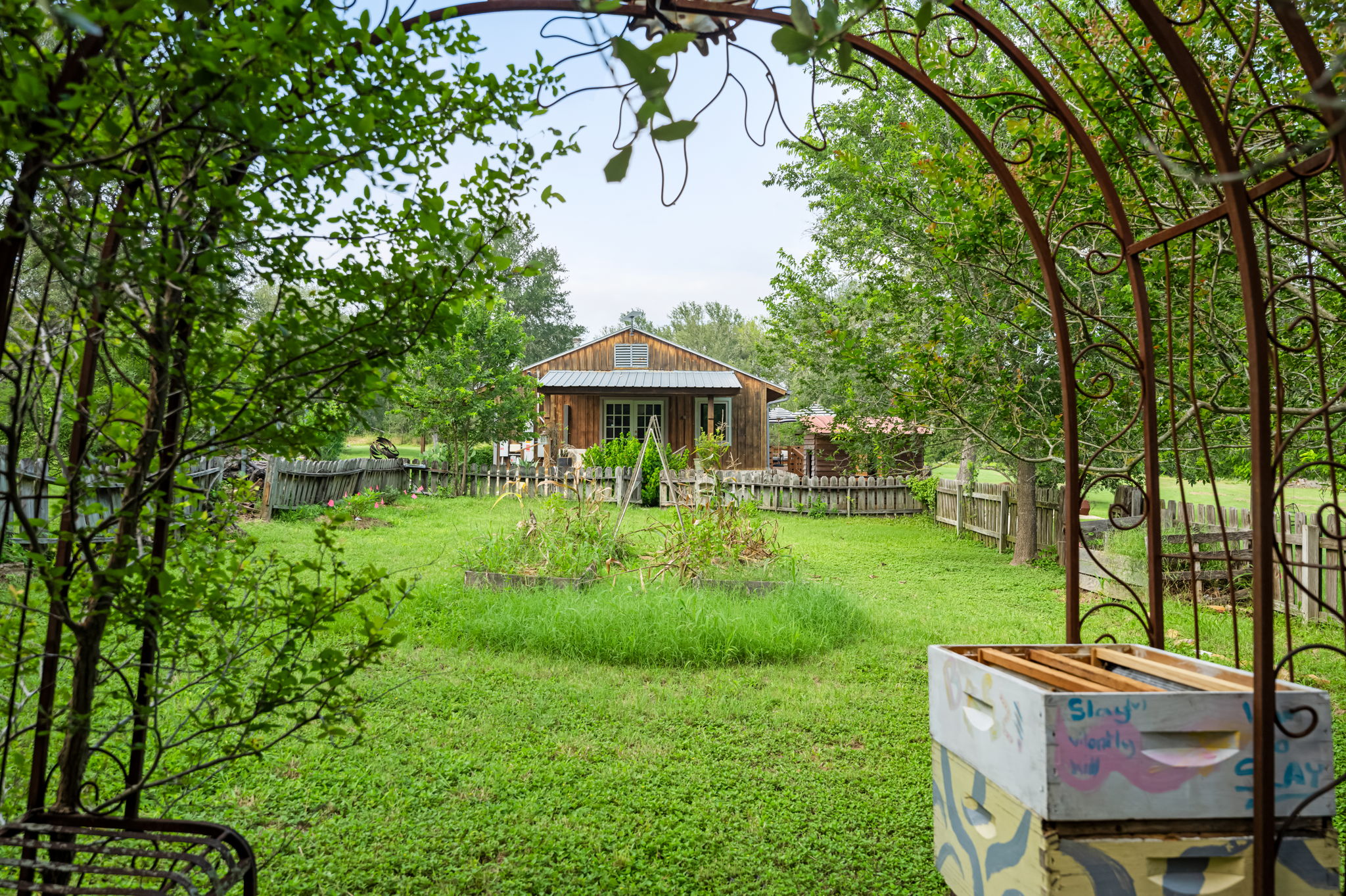 main property photo 35