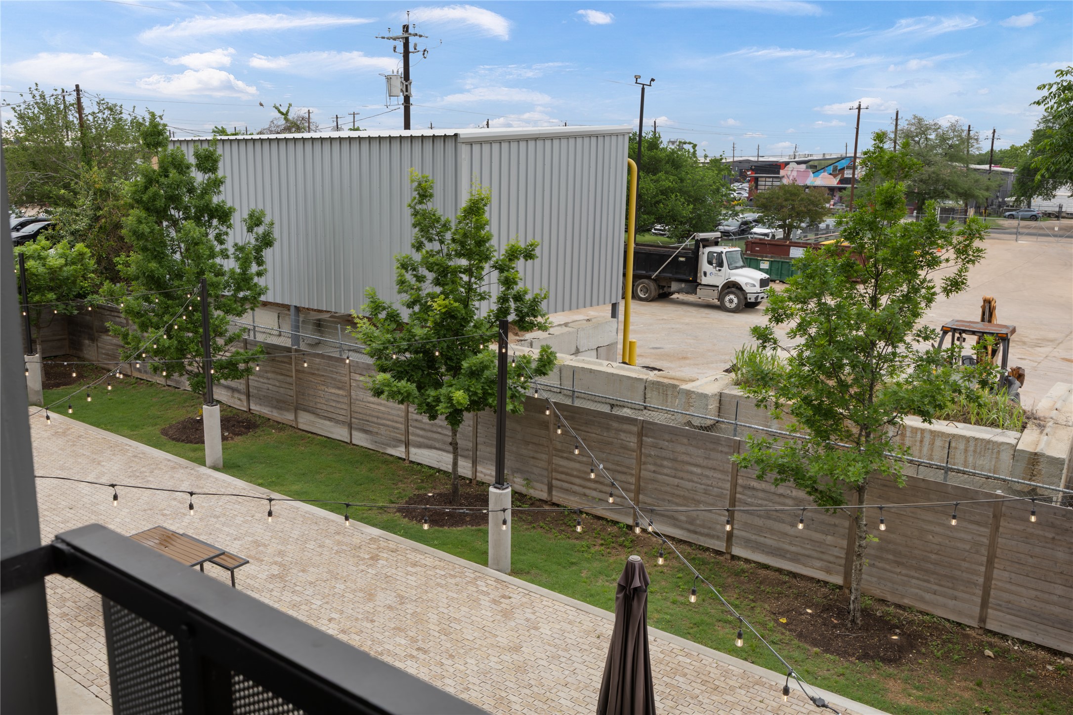 main property photo 15