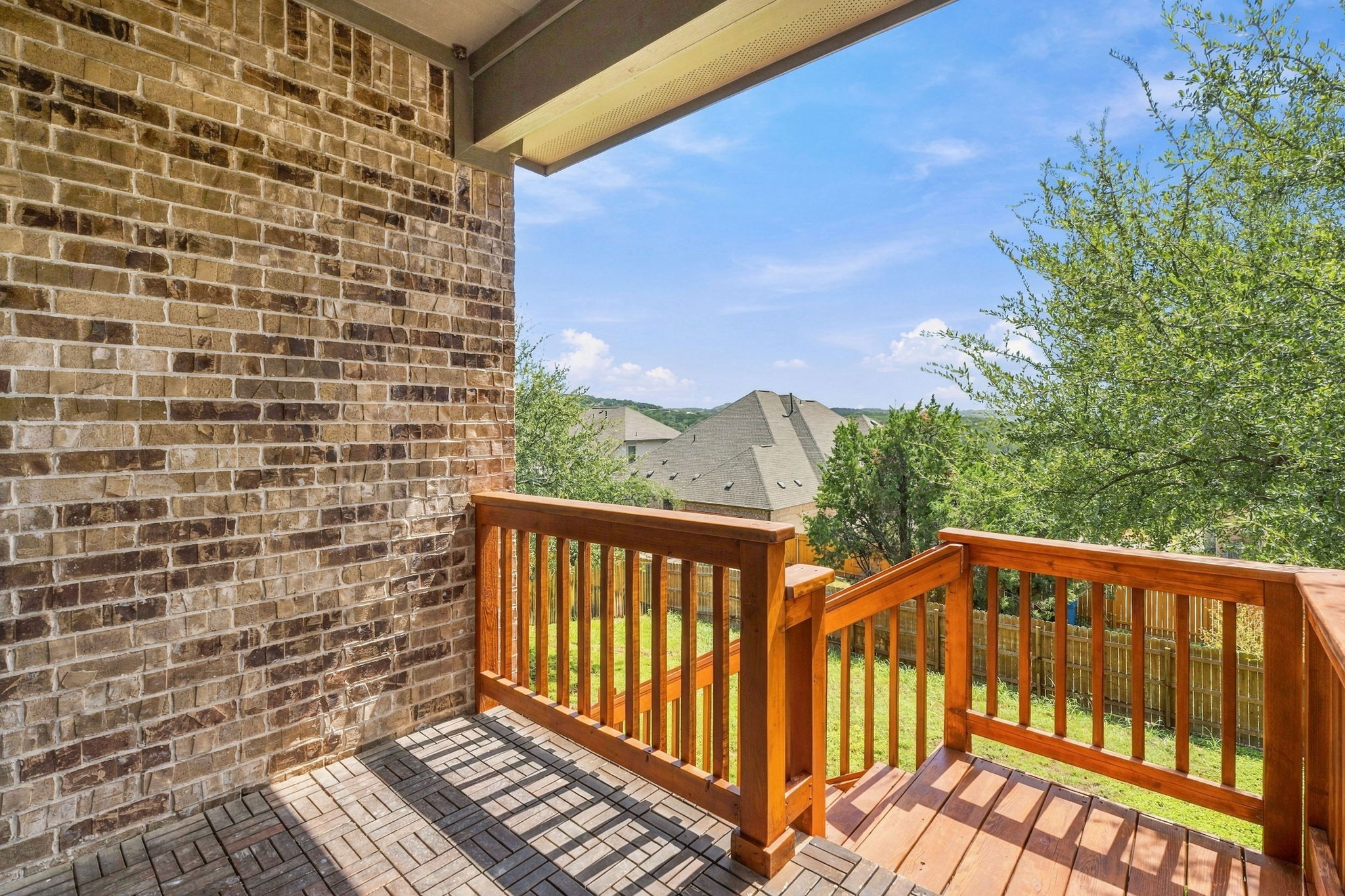 main property photo 38
