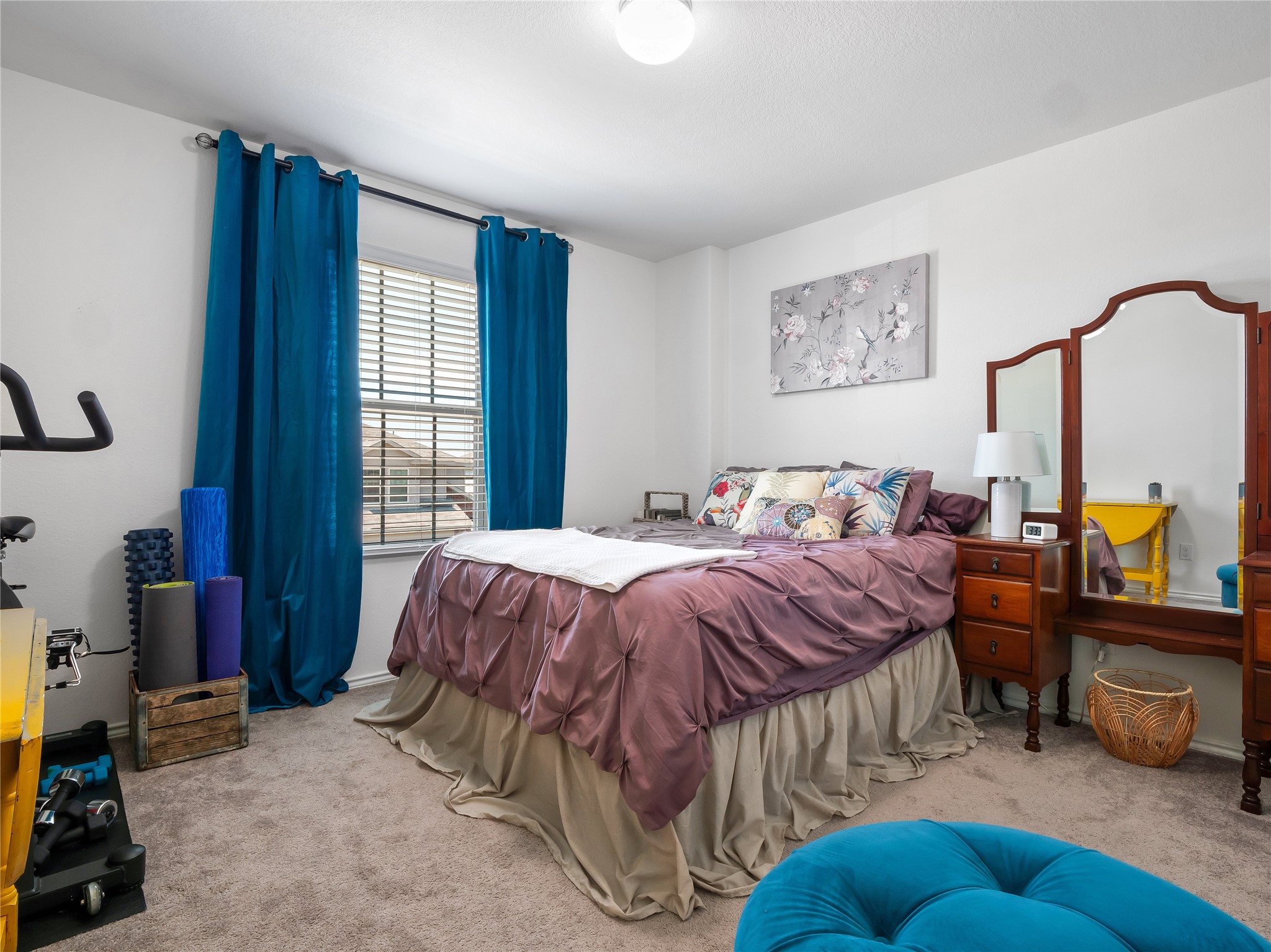 main property photo 13
