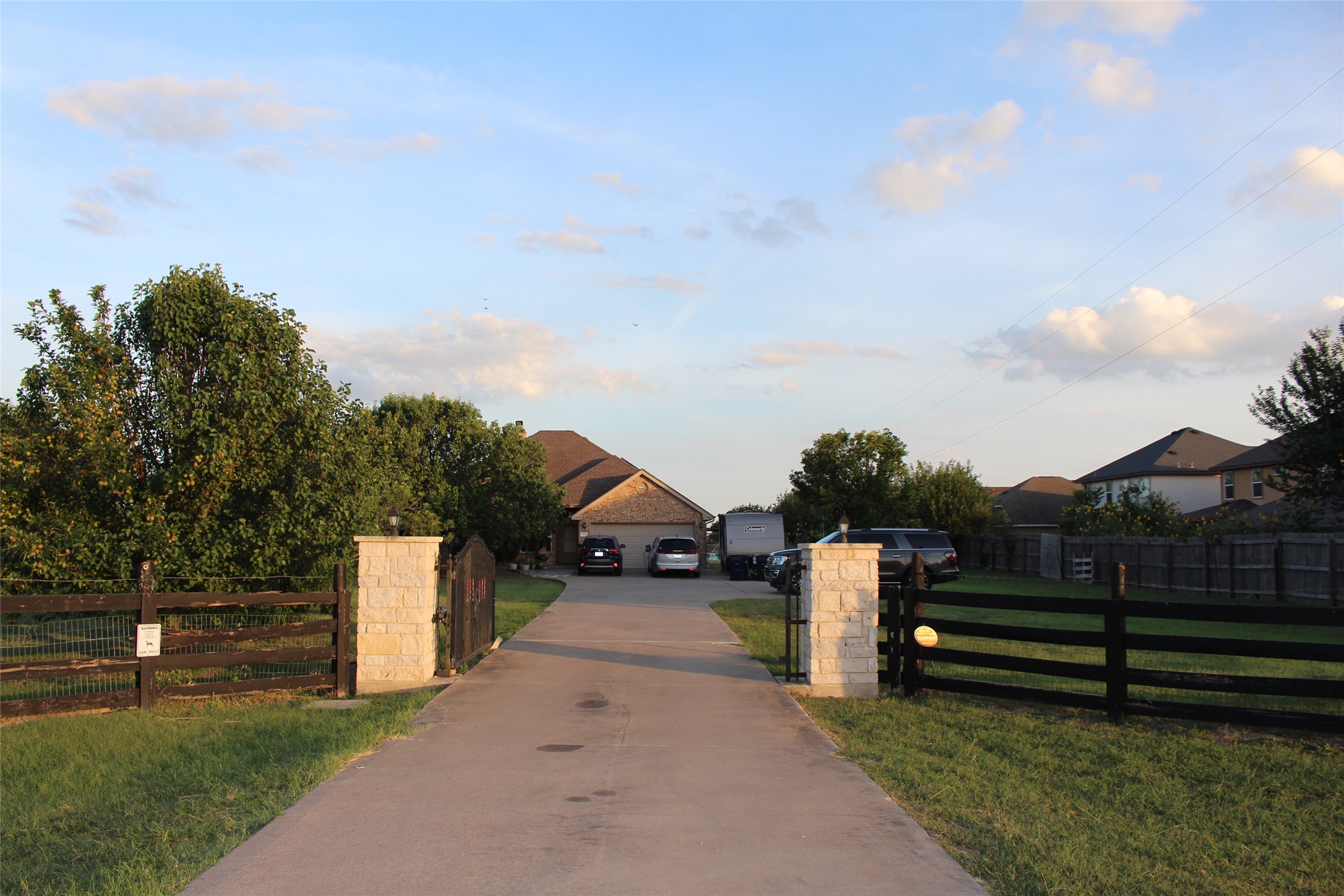 main property photo 11