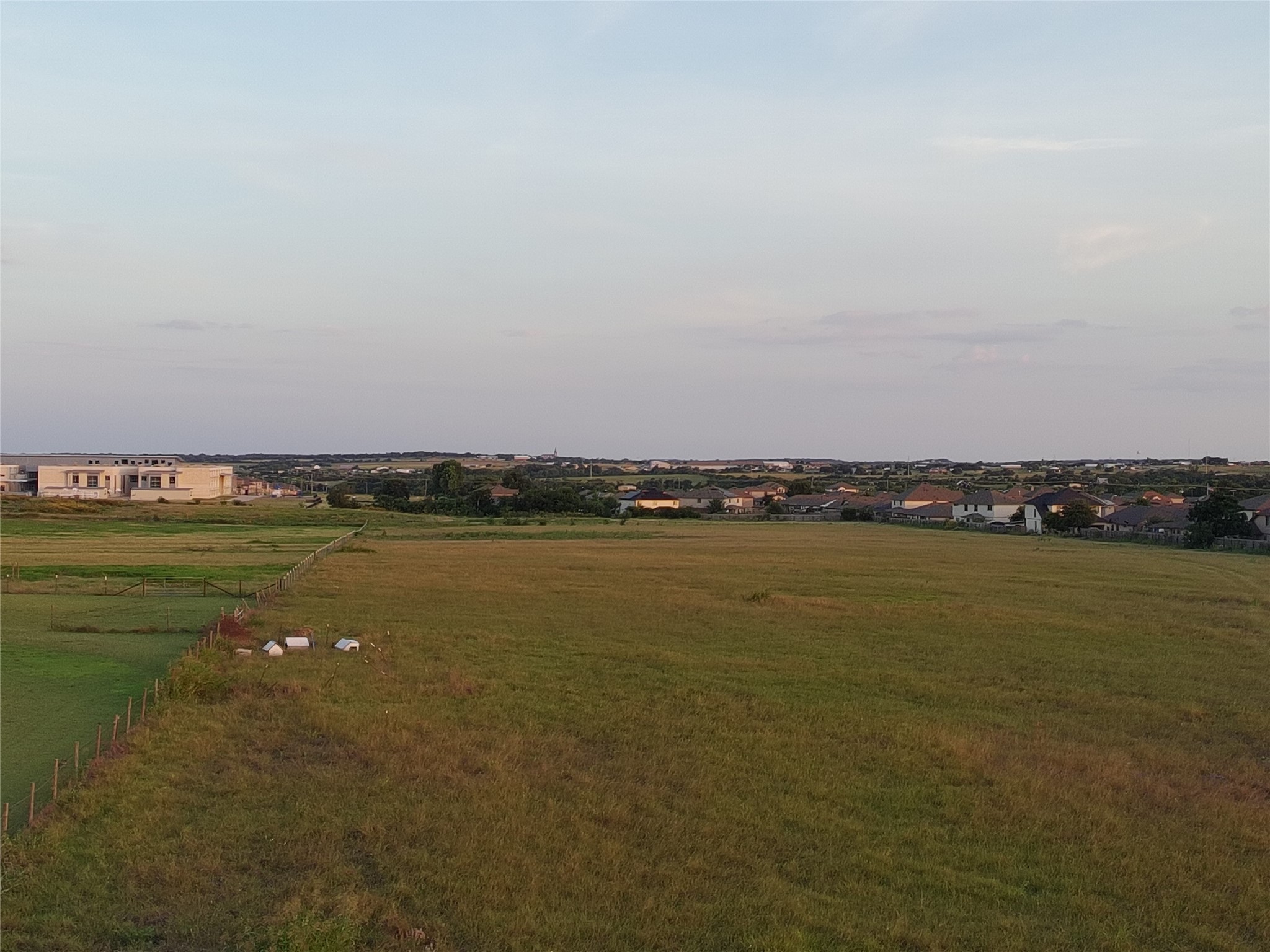 main property photo 14