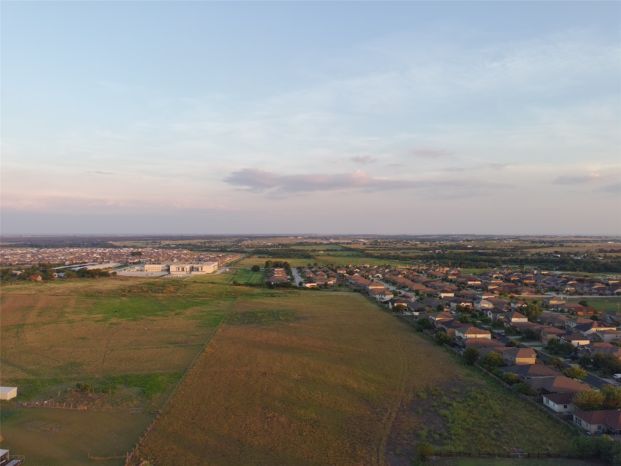 main property photo 7