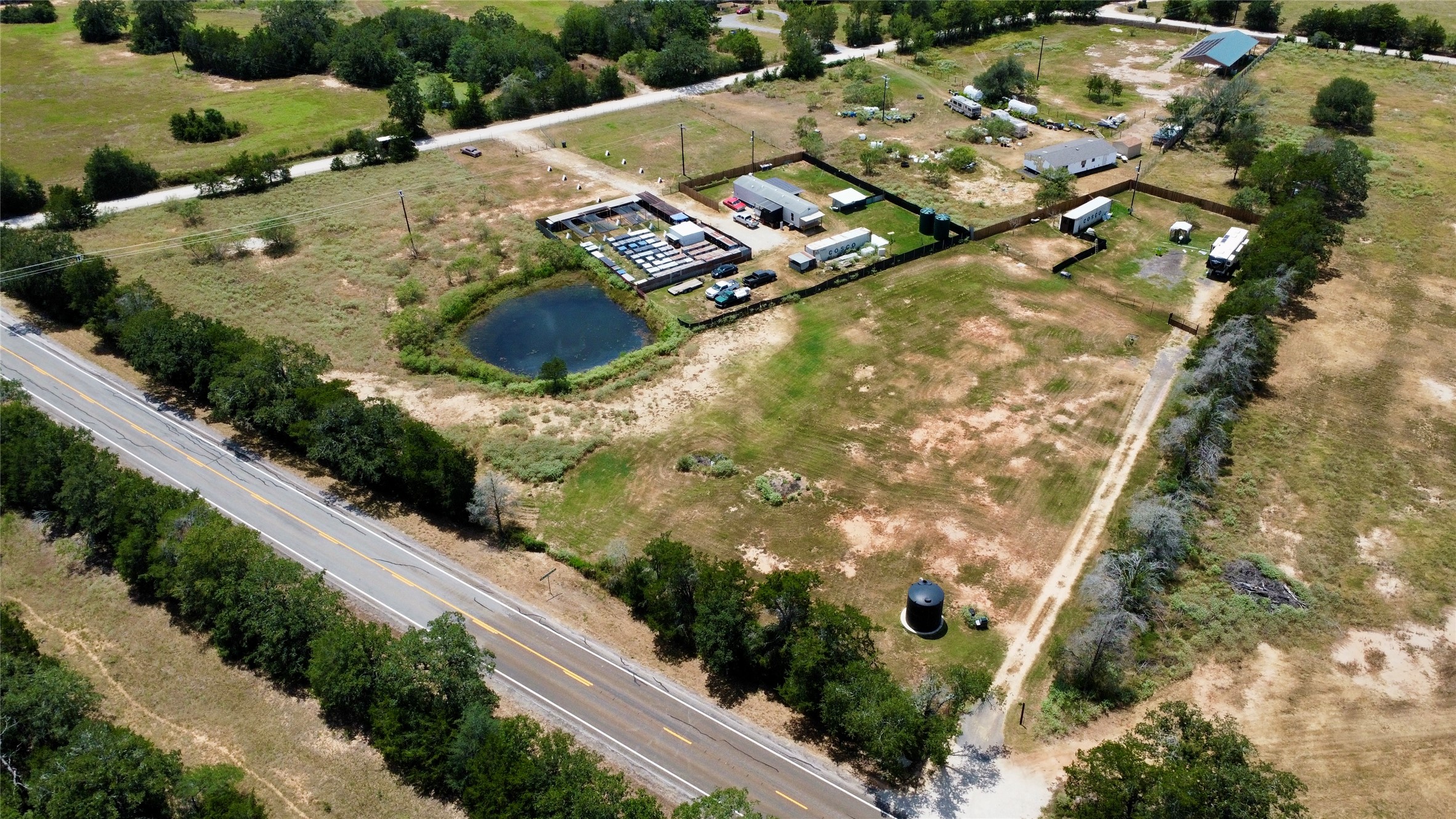 main property photo 11