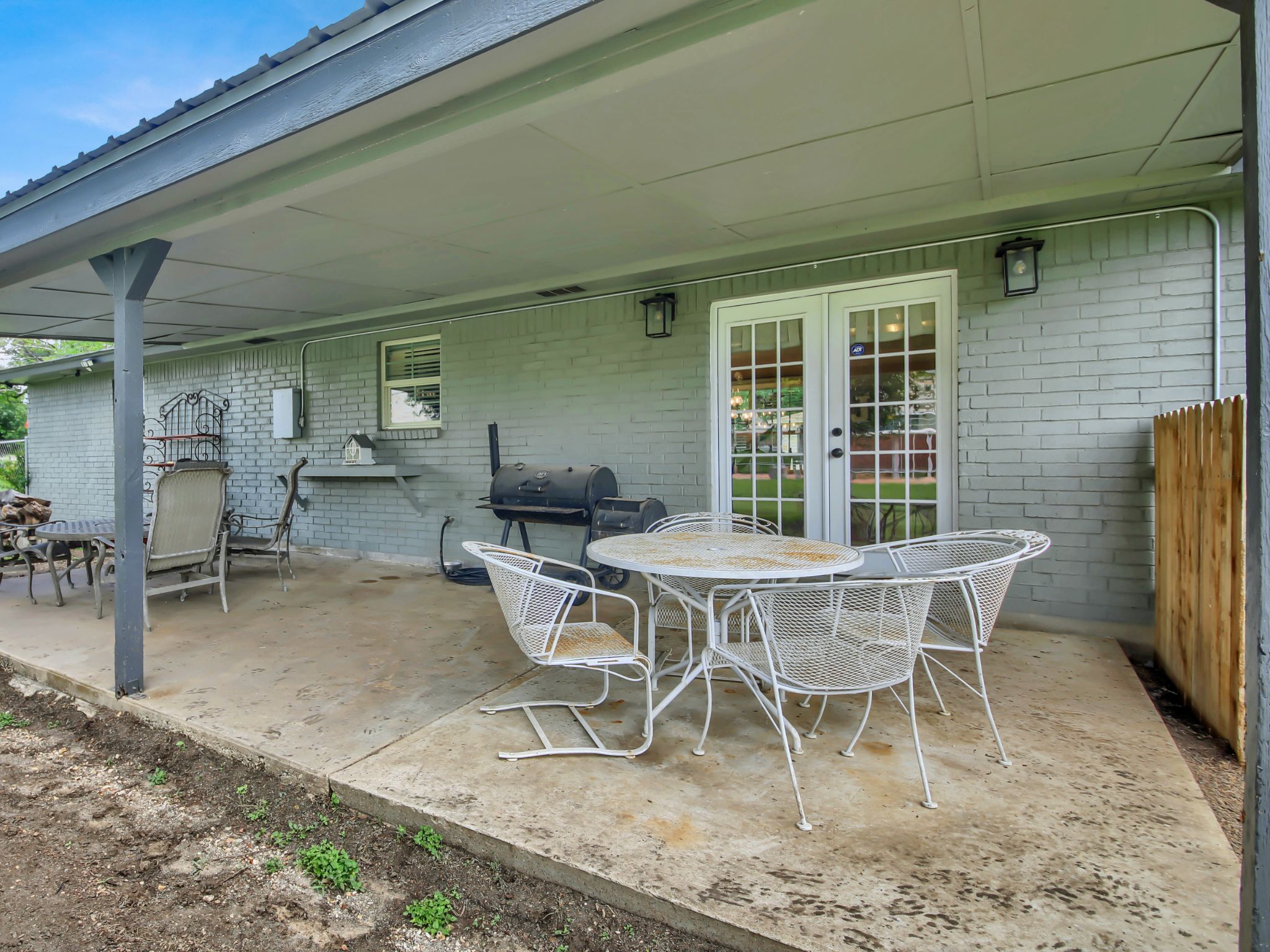 main property photo 26