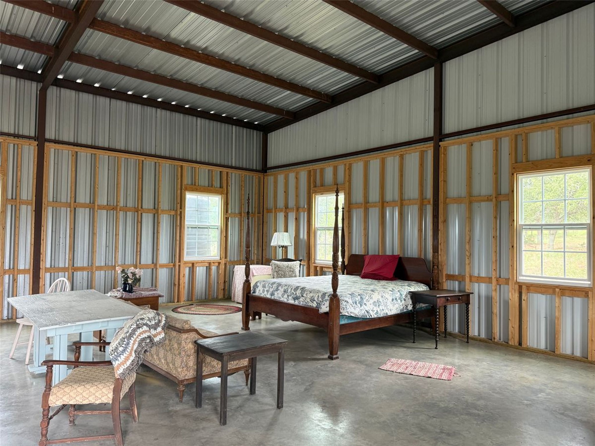 main property photo 35