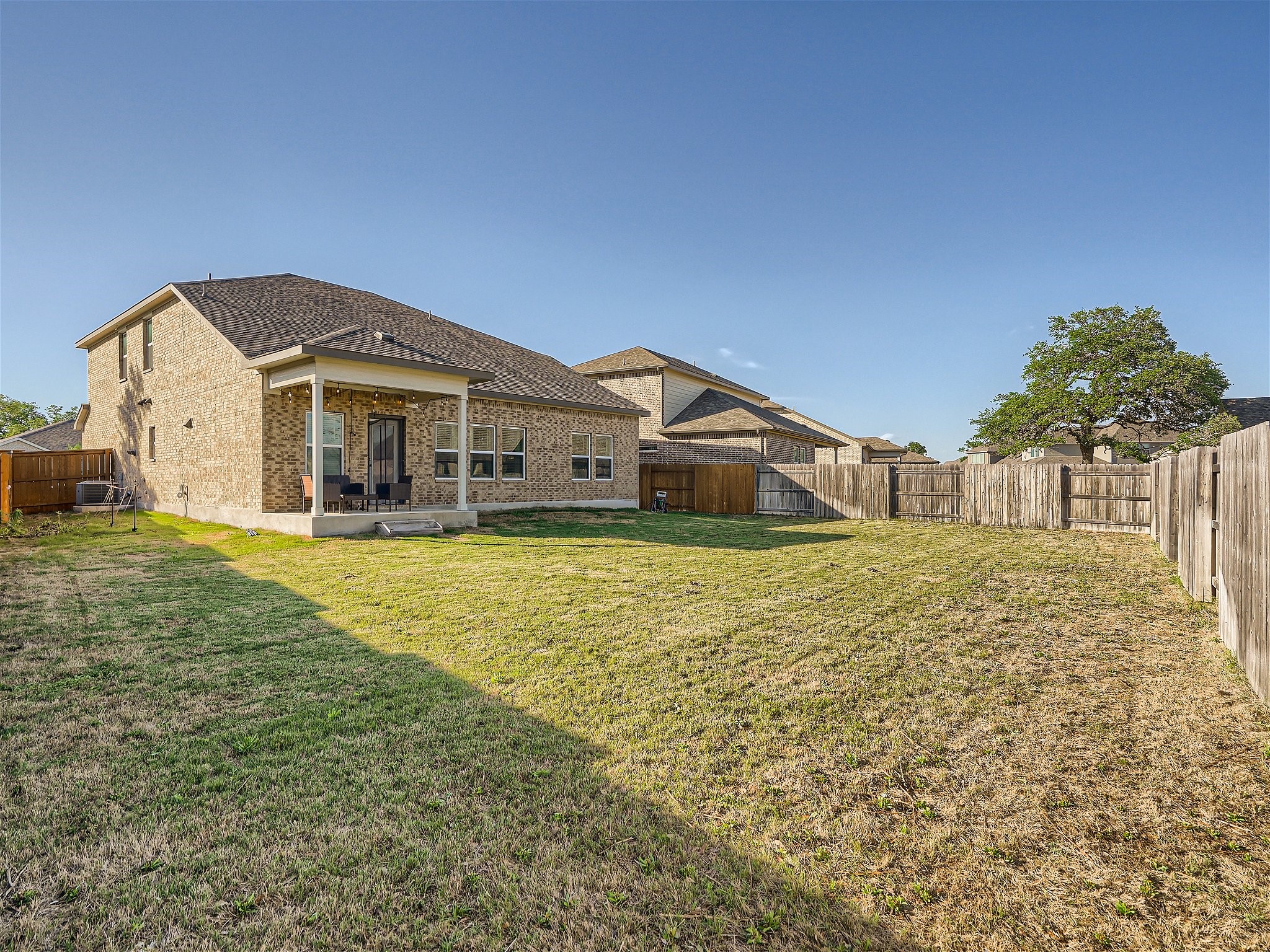 main property photo 20