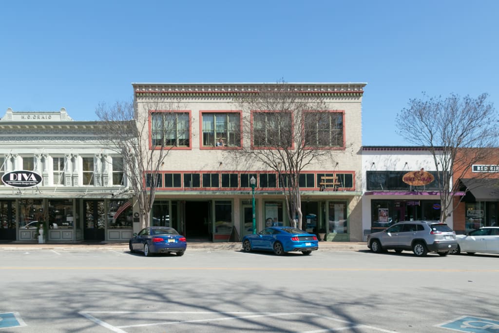 main property photo 16