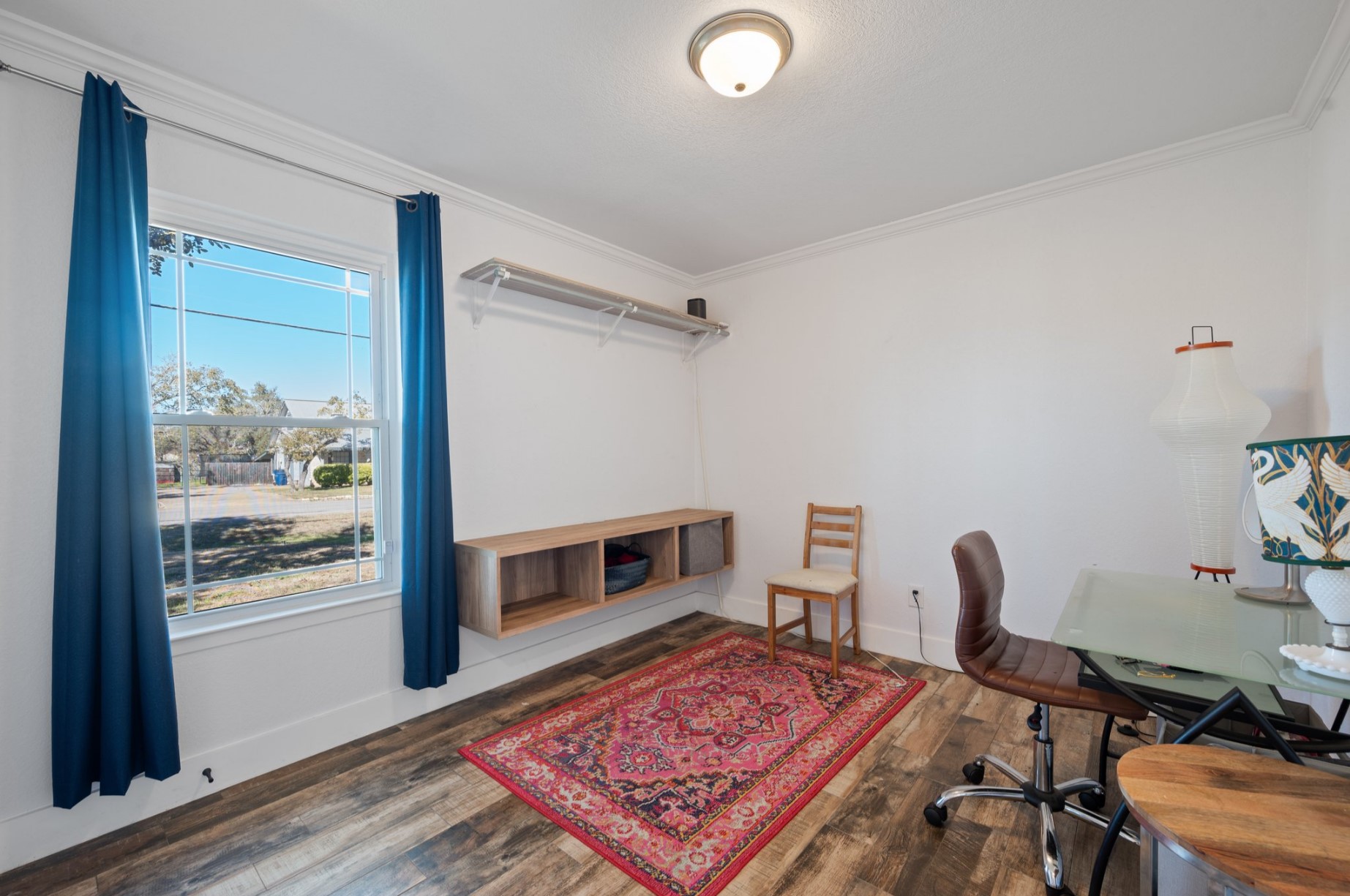 main property photo 13