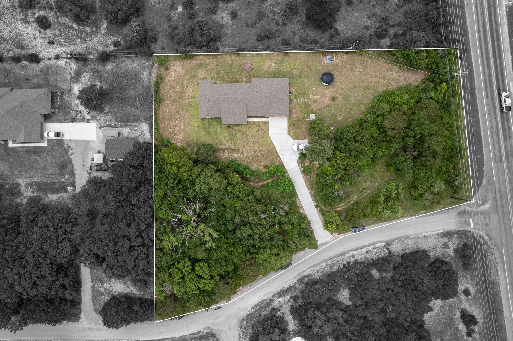 main property photo 38