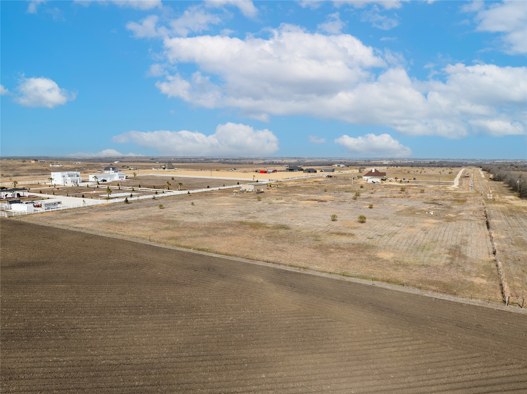 main property photo 19