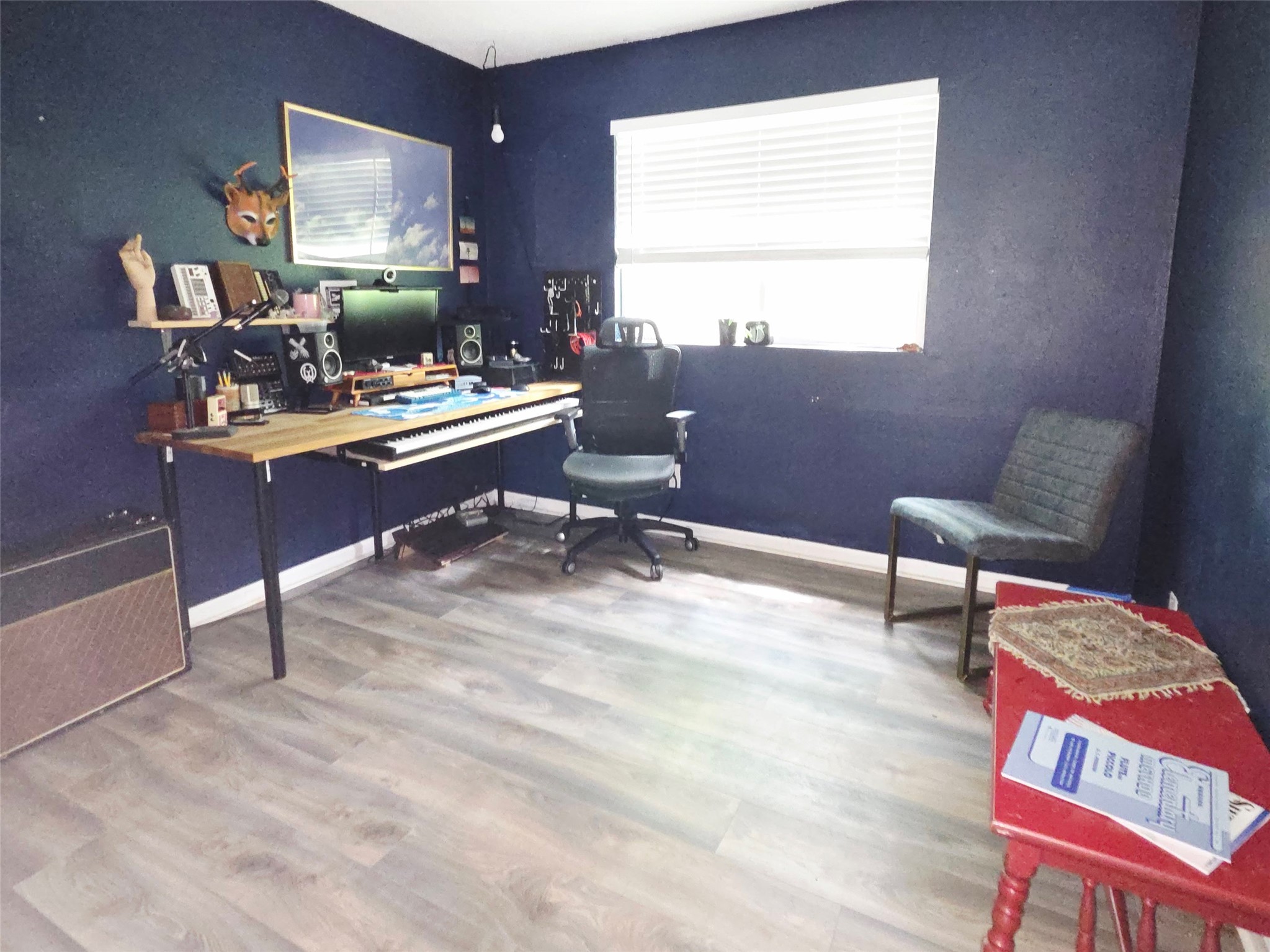 main property photo 15