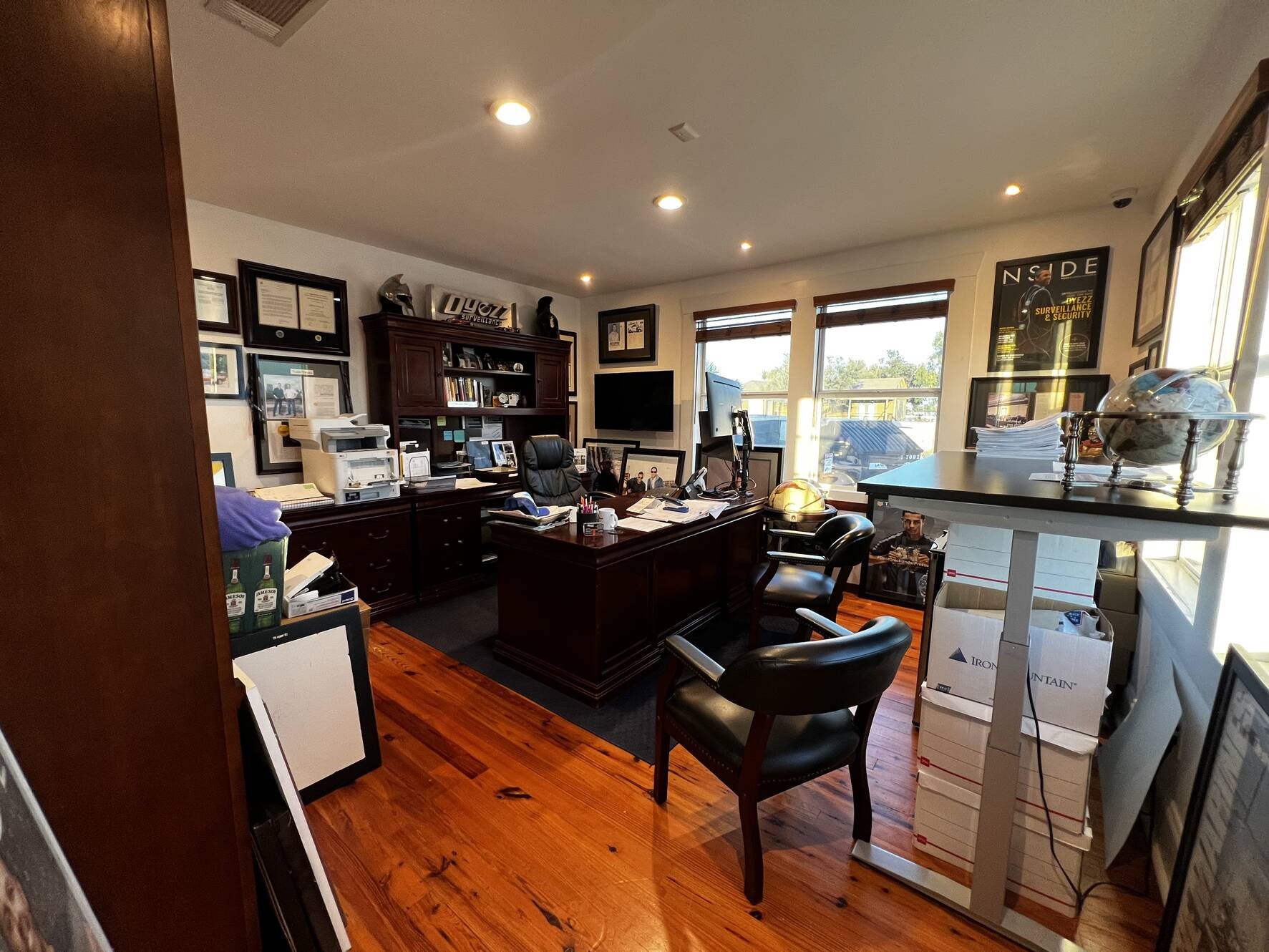 main property photo 13