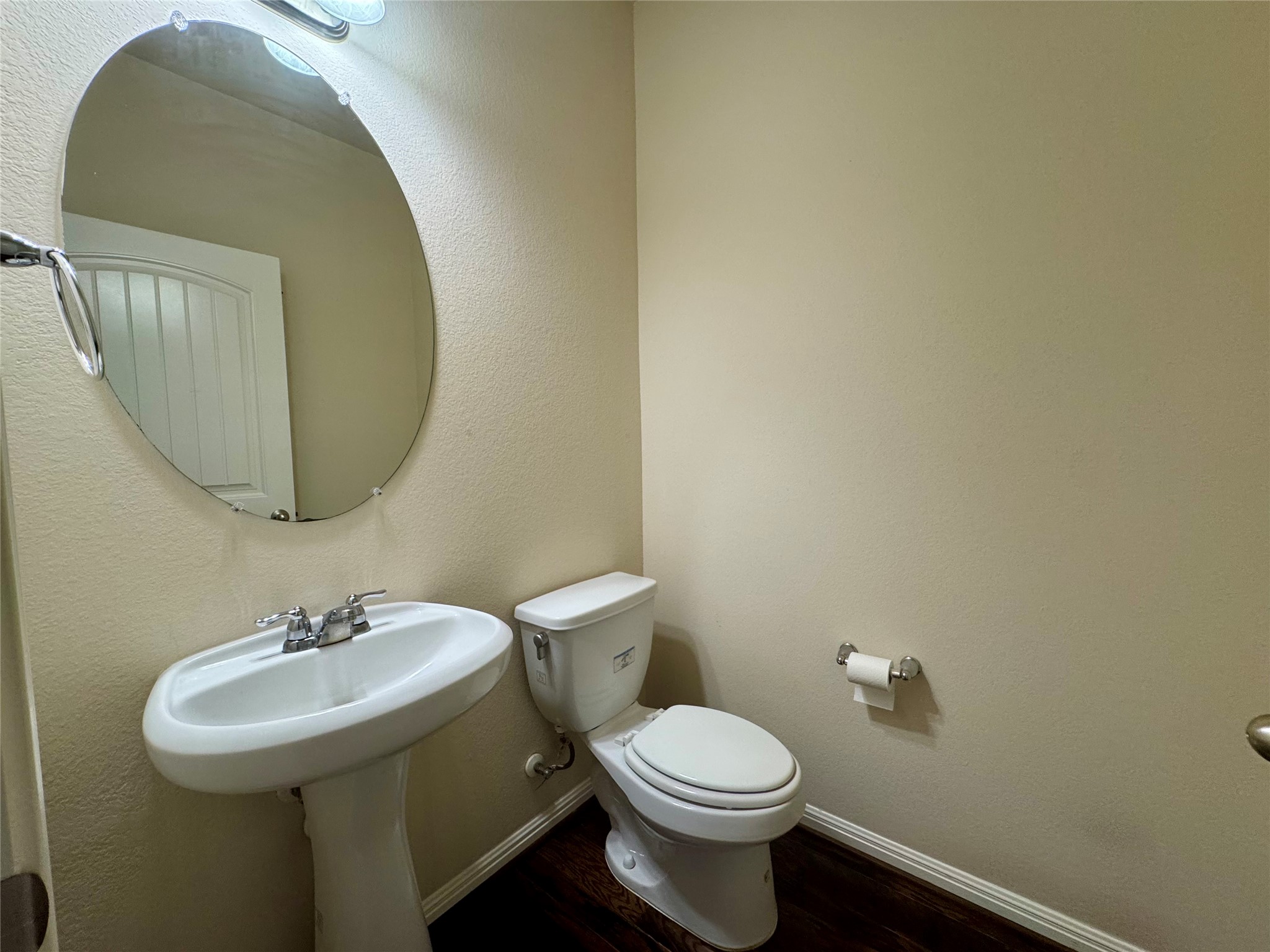 main property photo 6