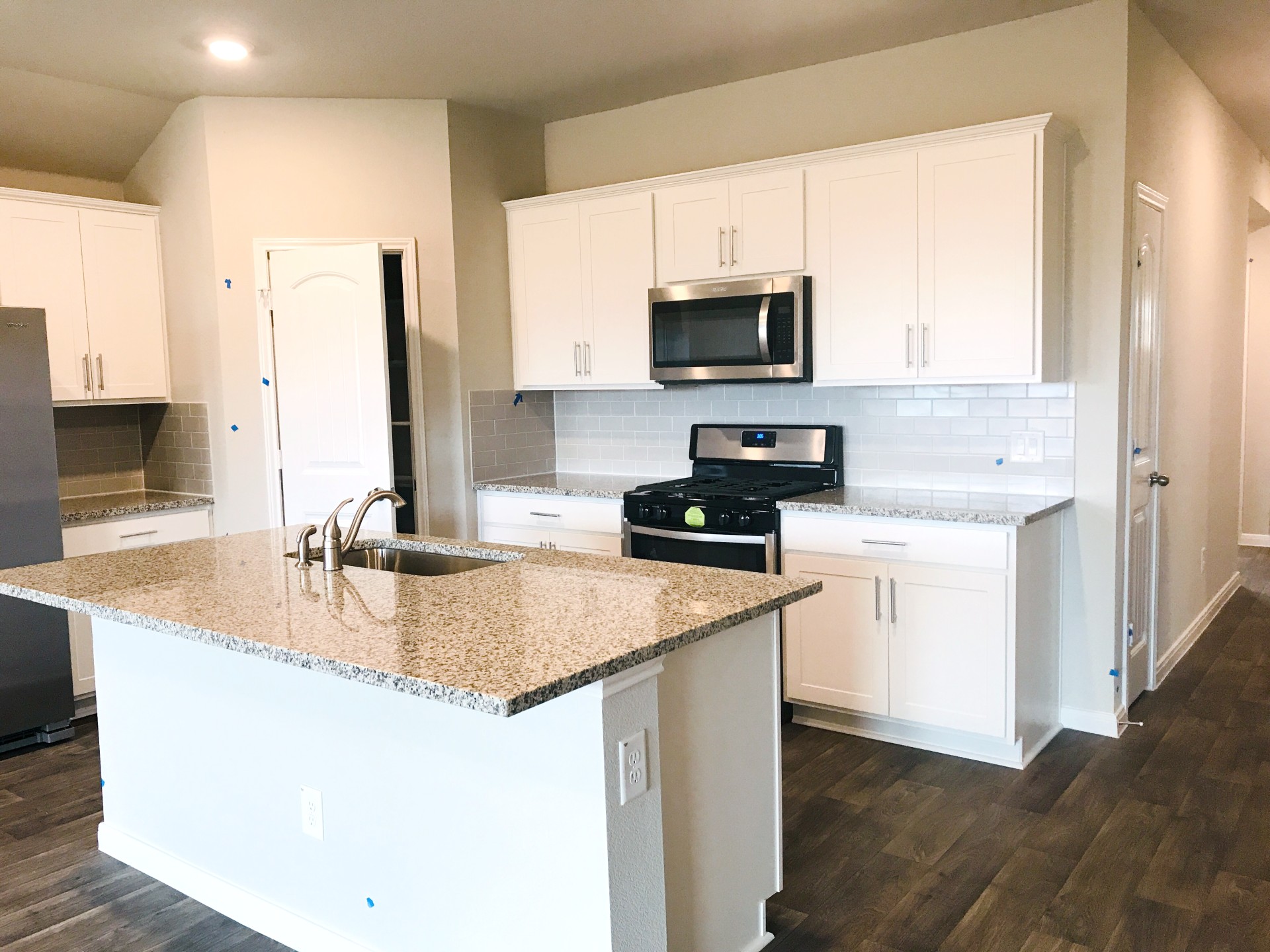 main property photo 1
