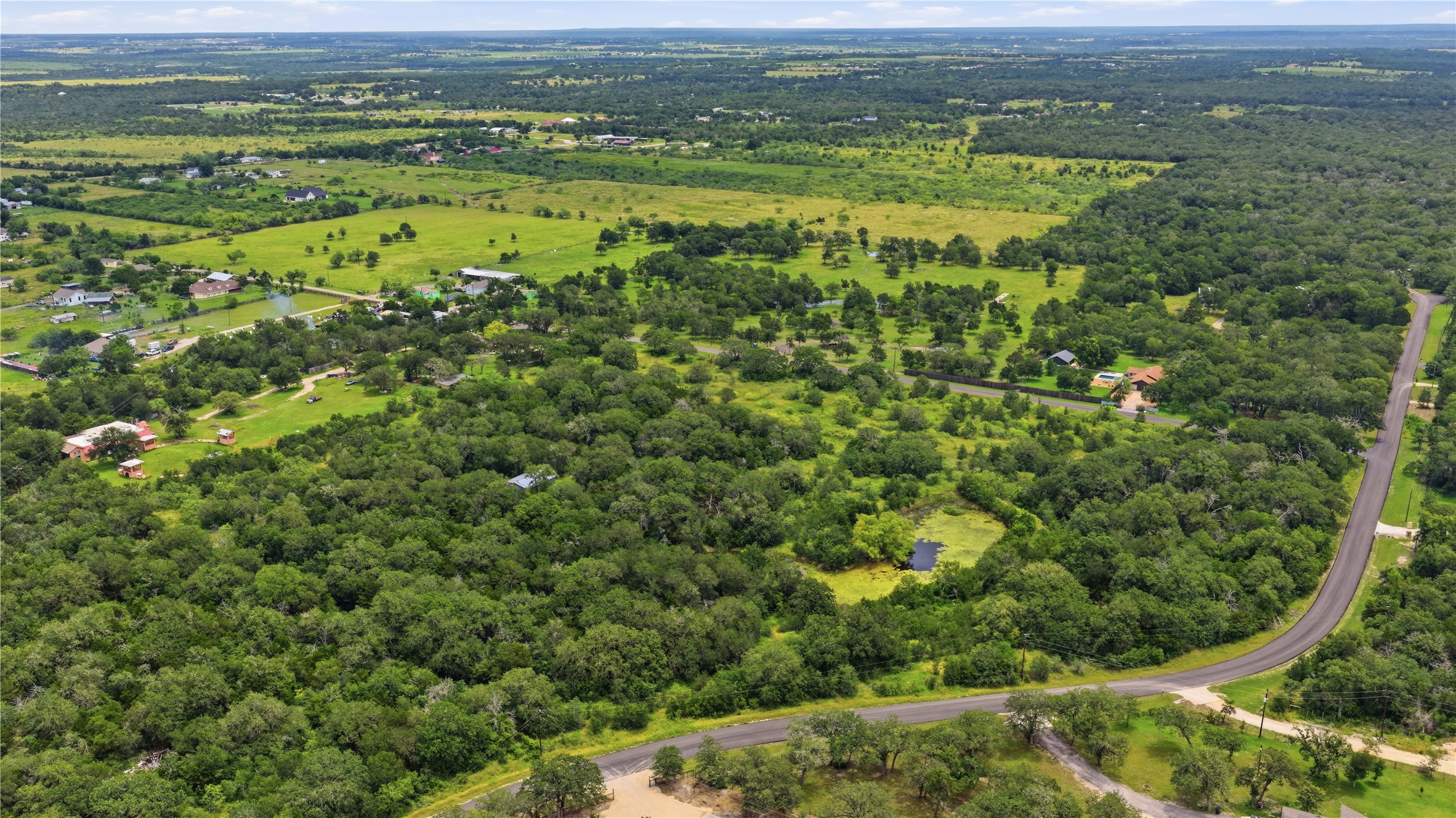 main property photo 4