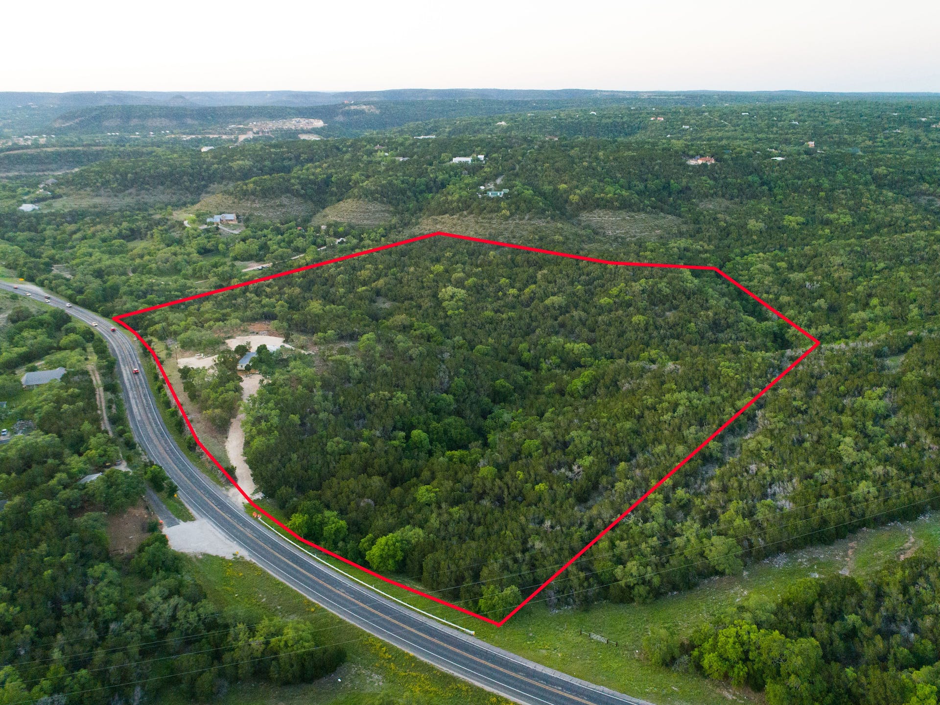 main property photo 31