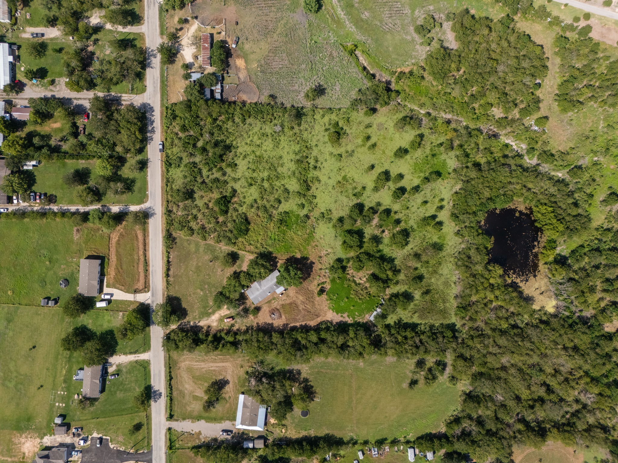 main property photo 35