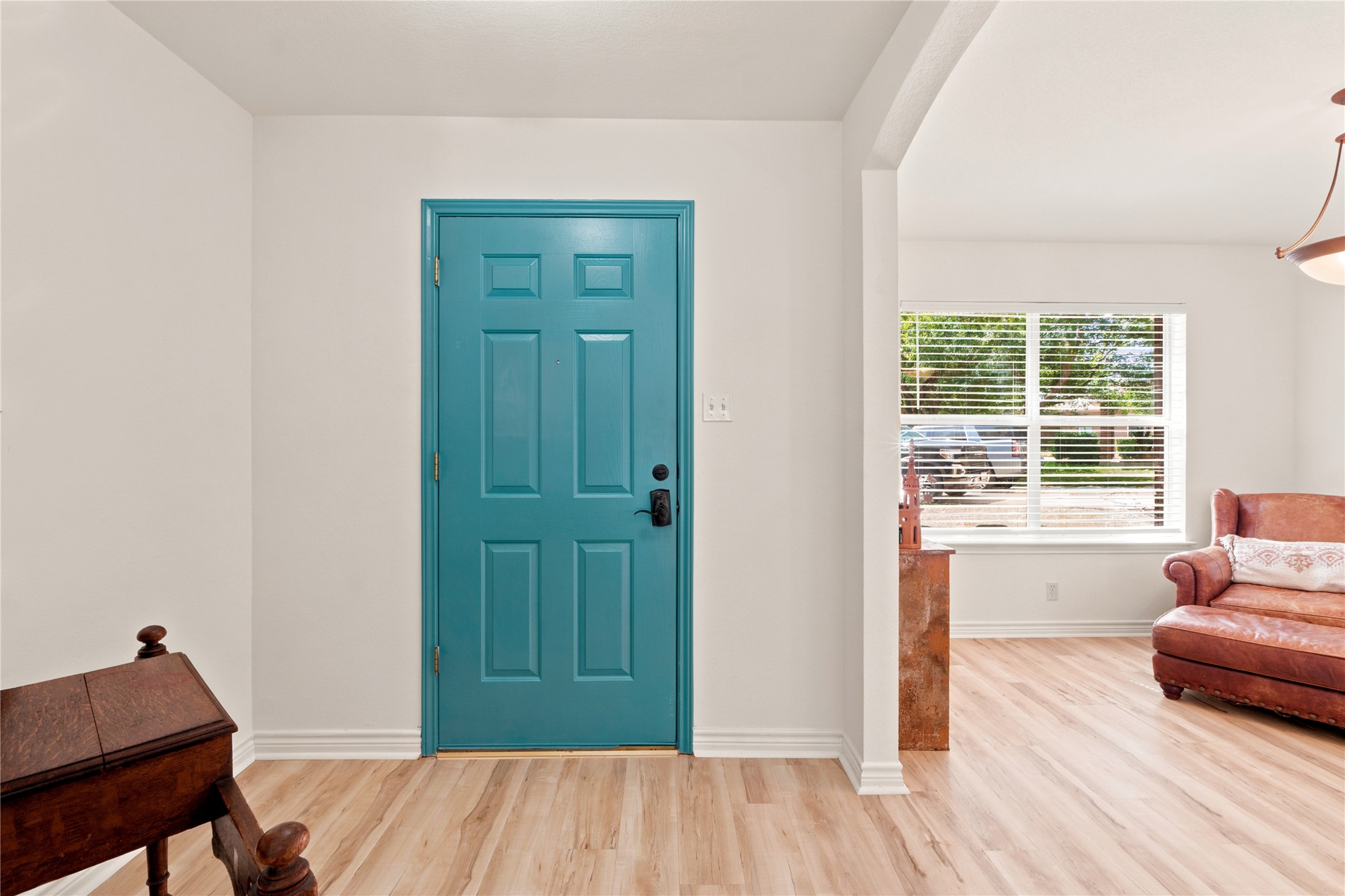 main property photo 13