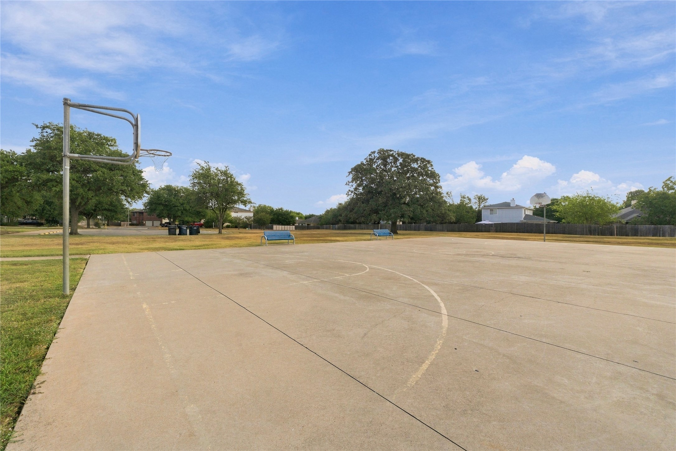 main property photo 36