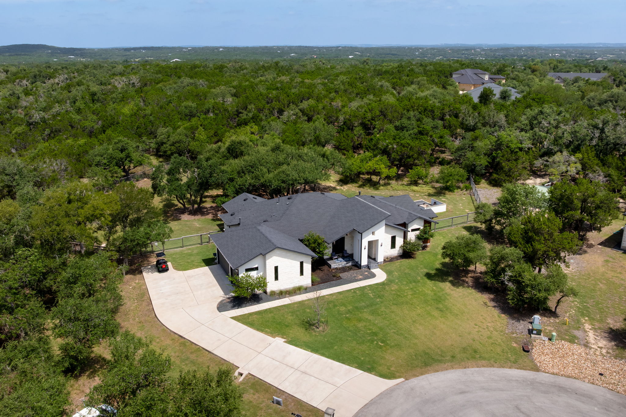 main property photo 36