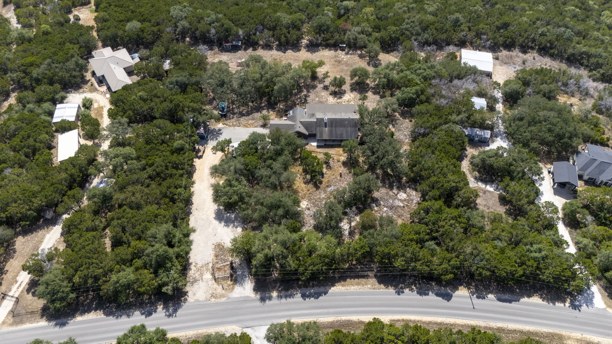 main property photo 30