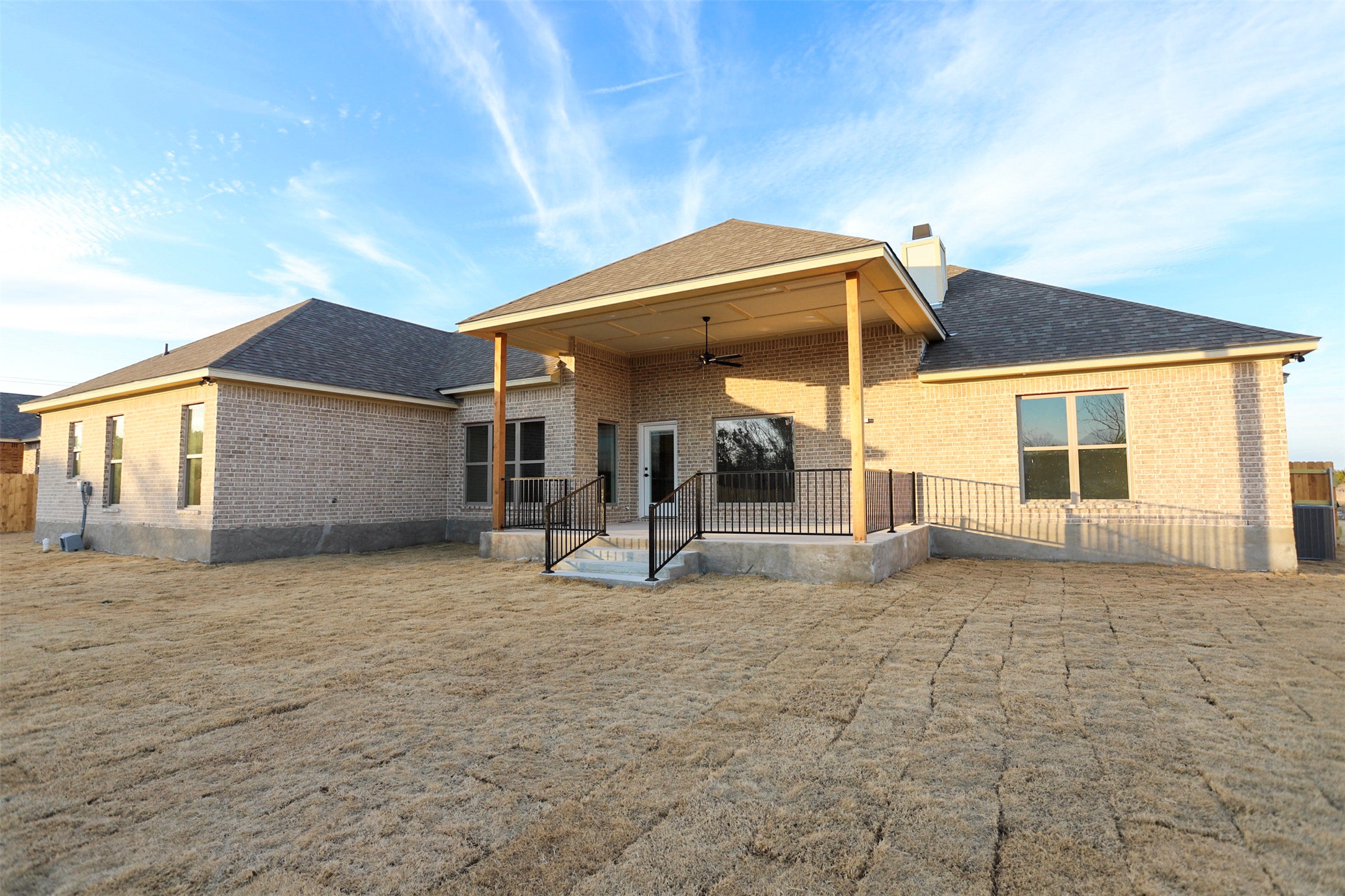main property photo 21