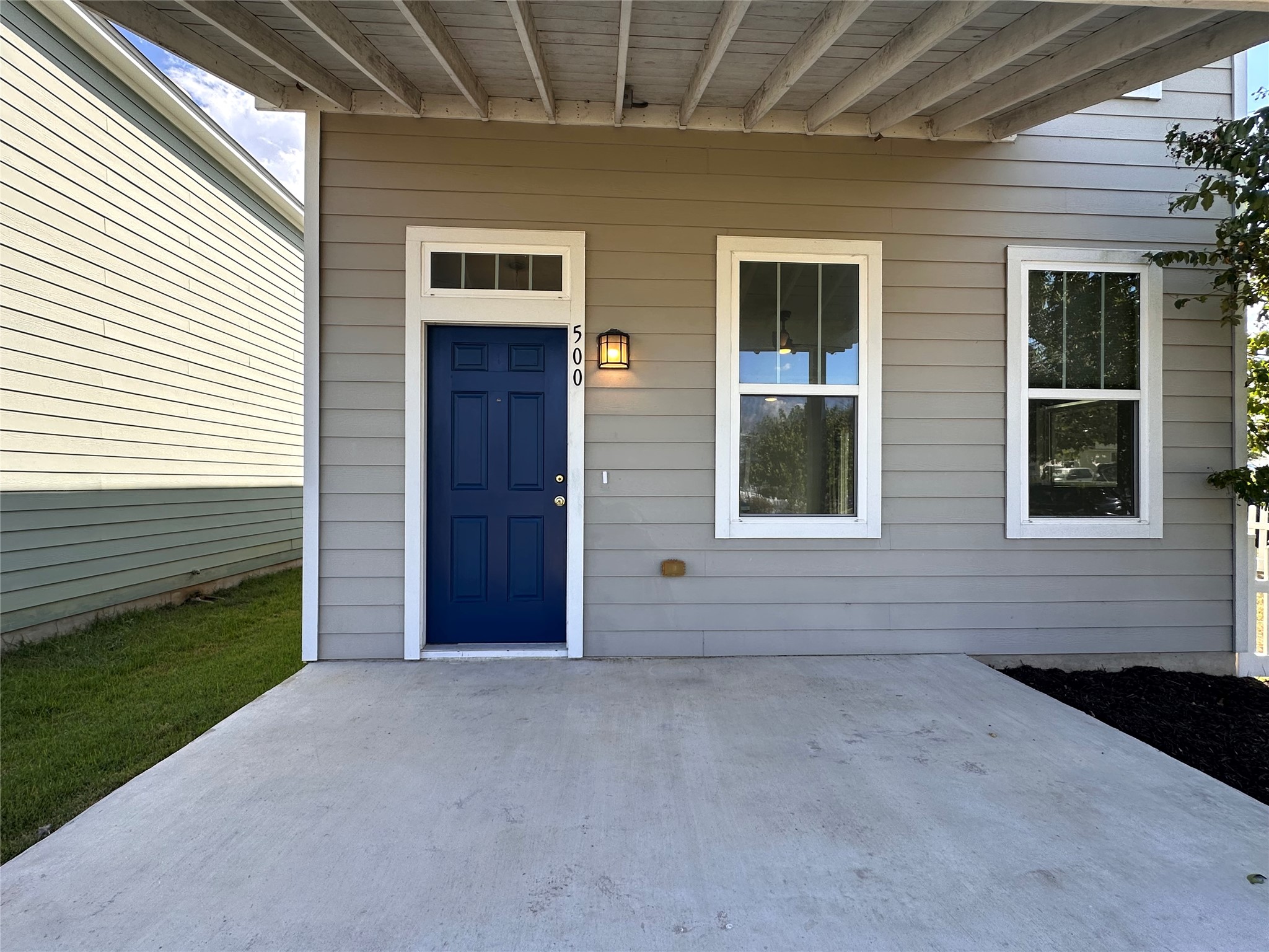 main property photo 3