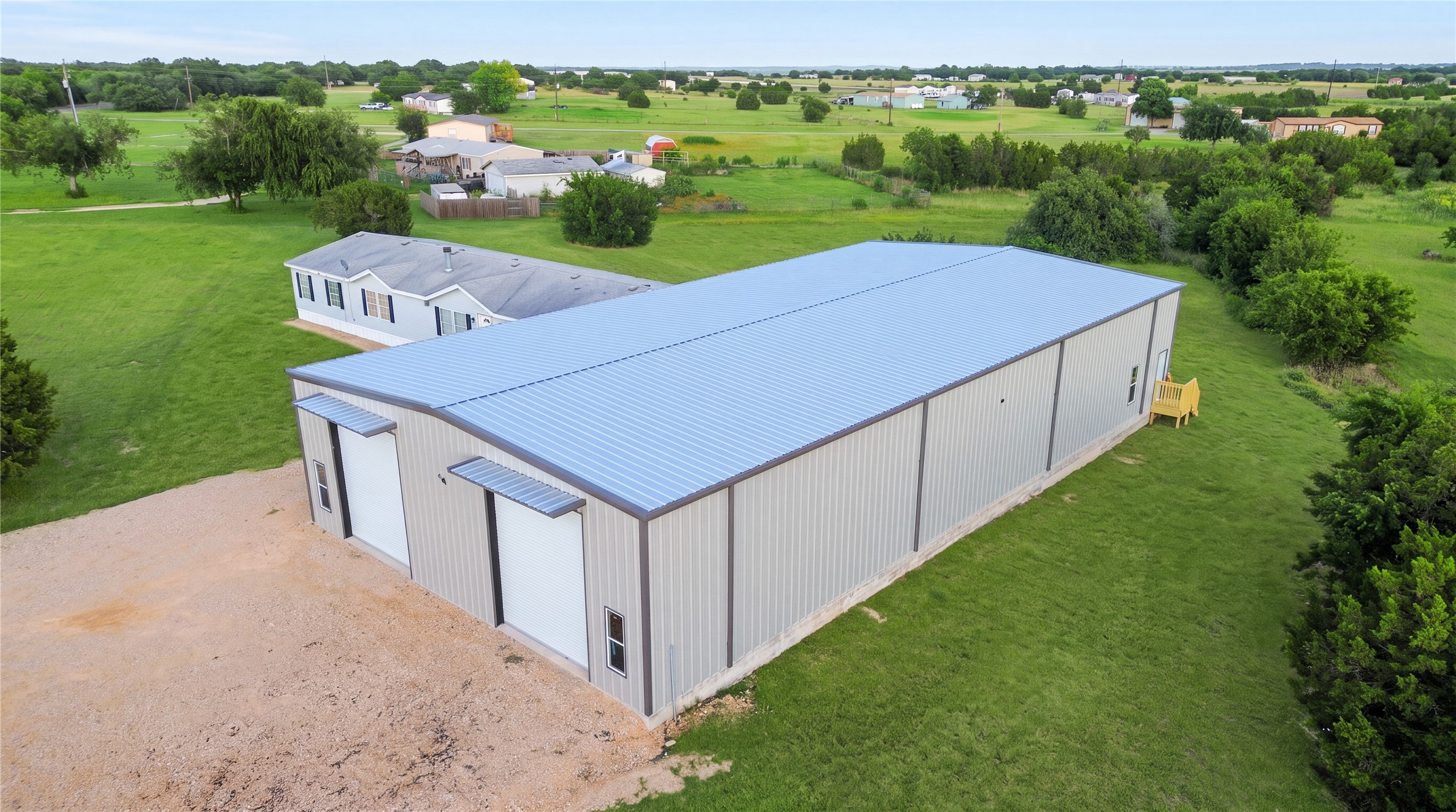 main property photo 15