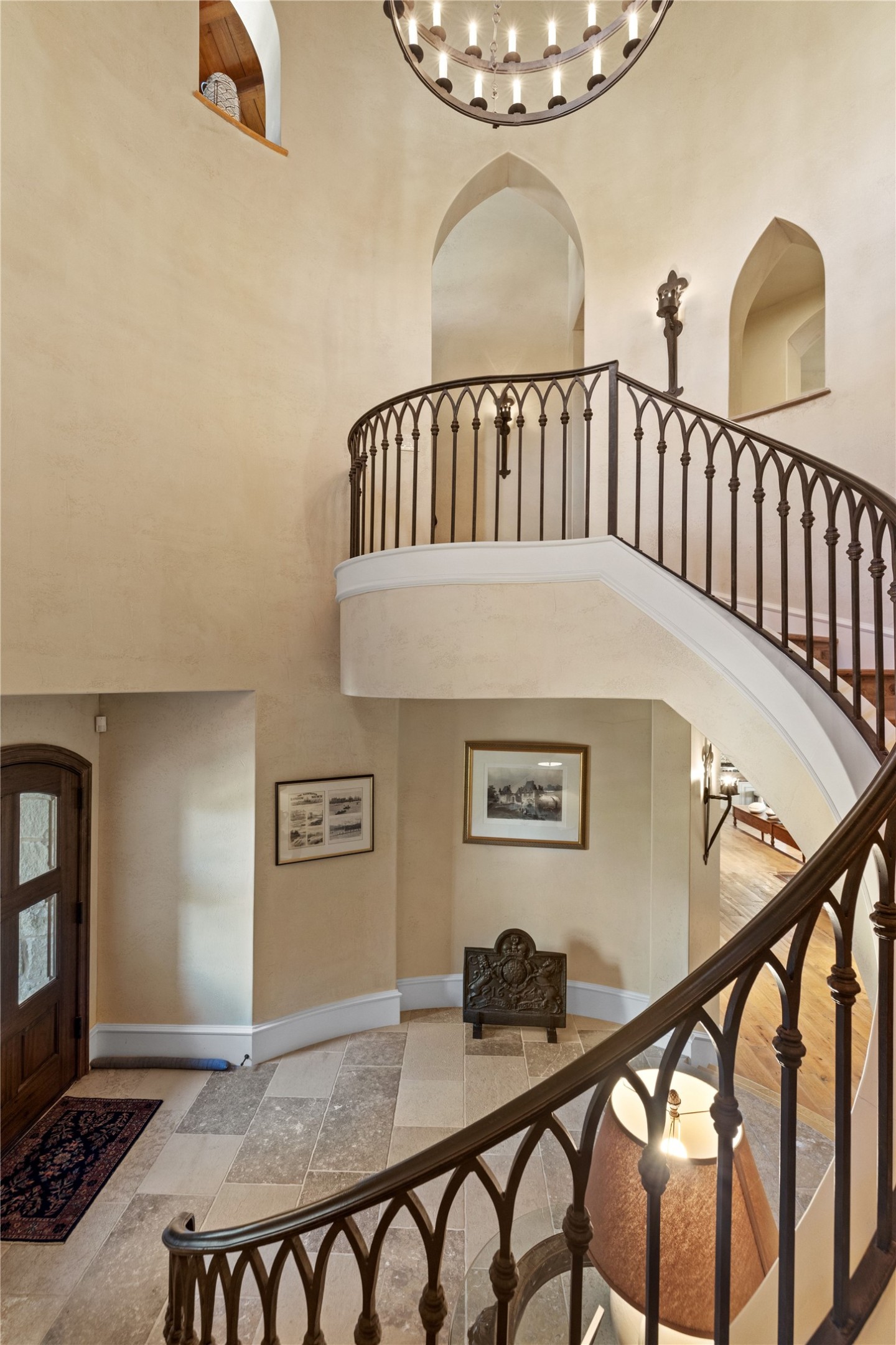 main property photo 25