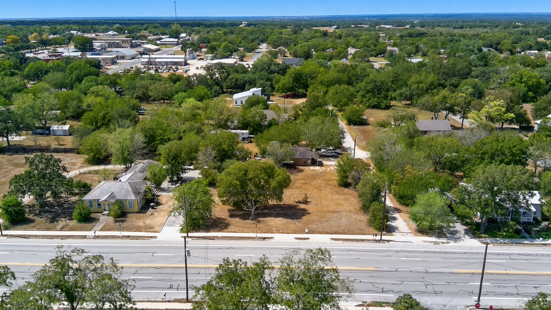 main property photo 5