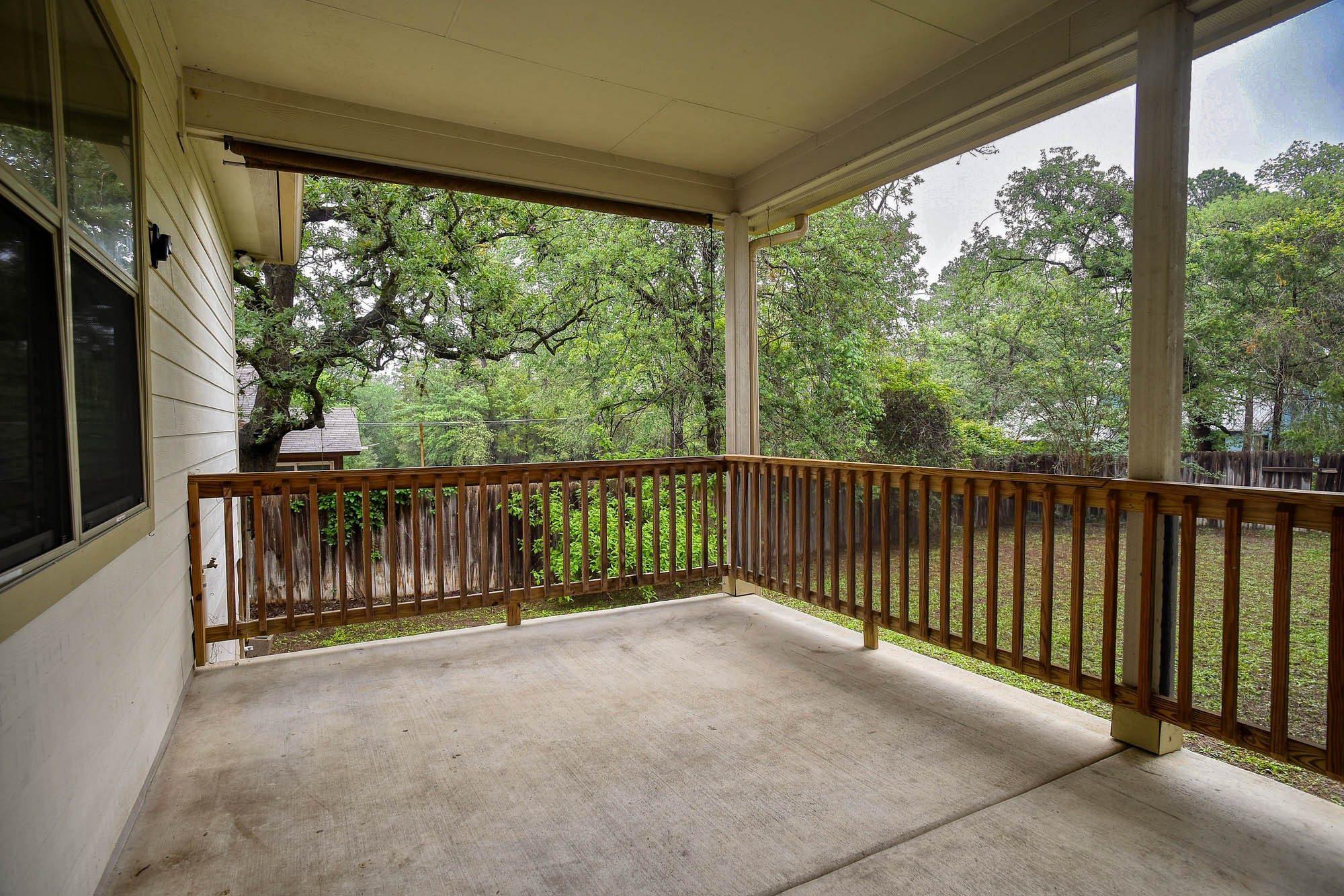 main property photo 31