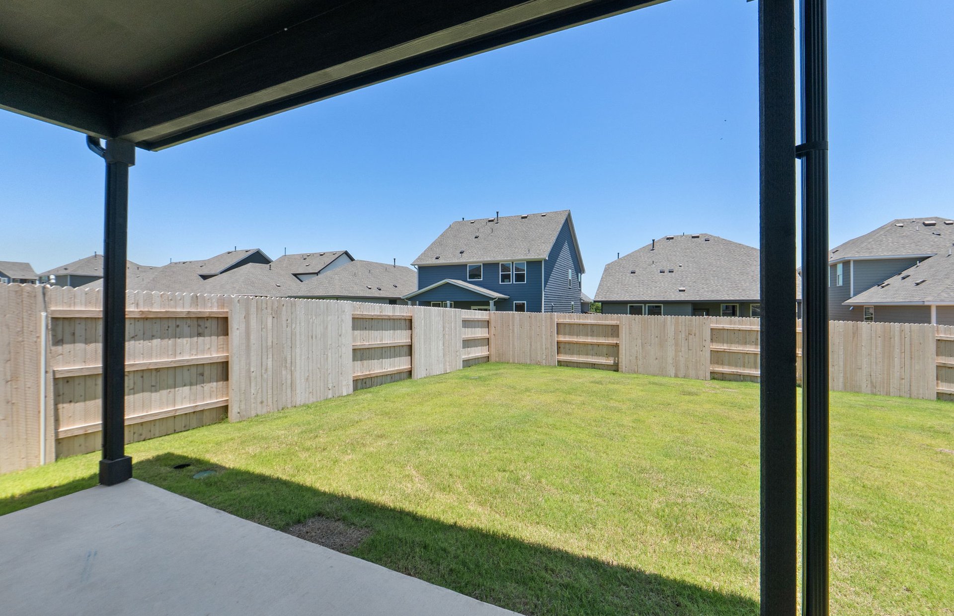 main property photo 26