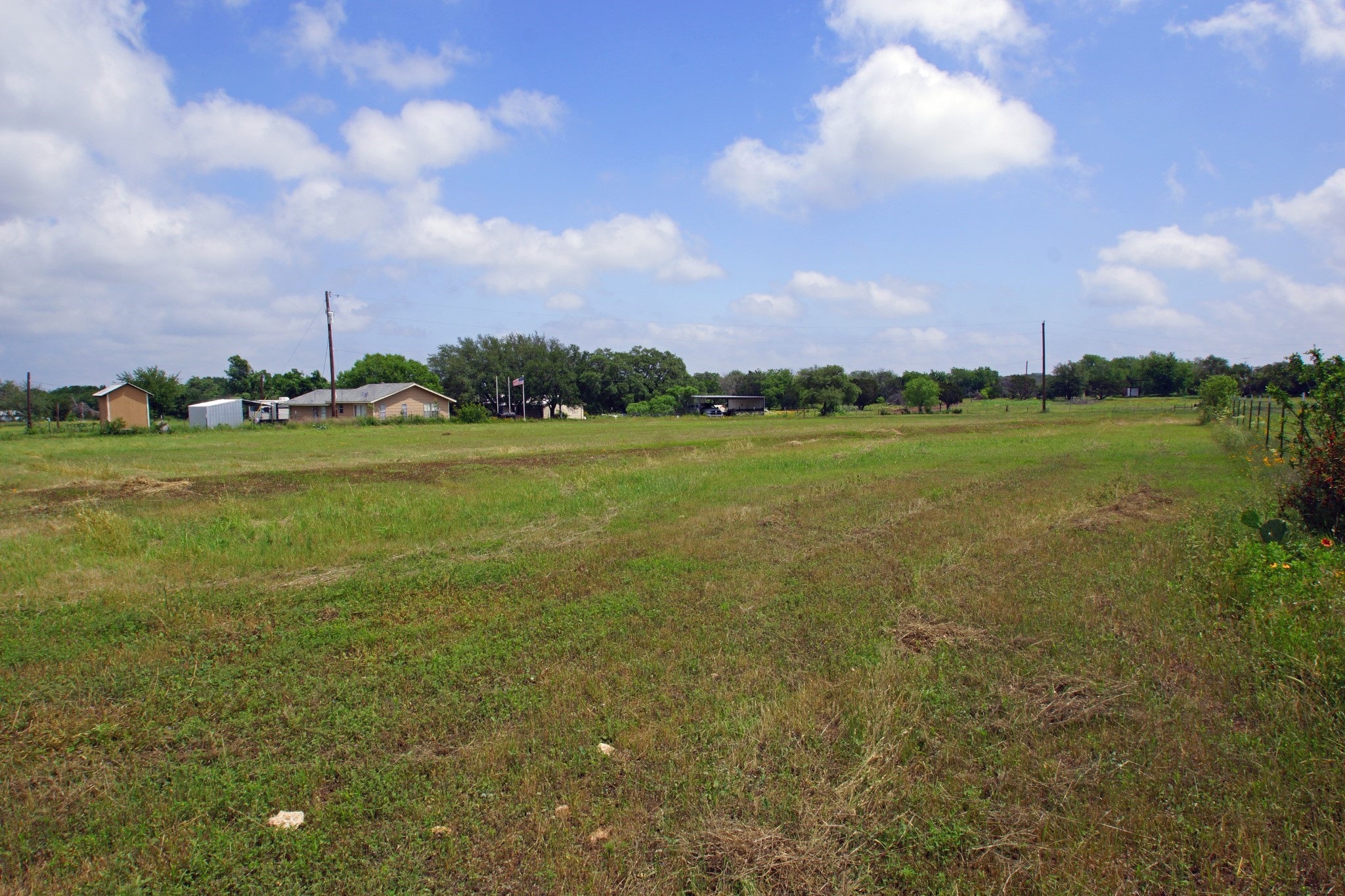 main property photo 11