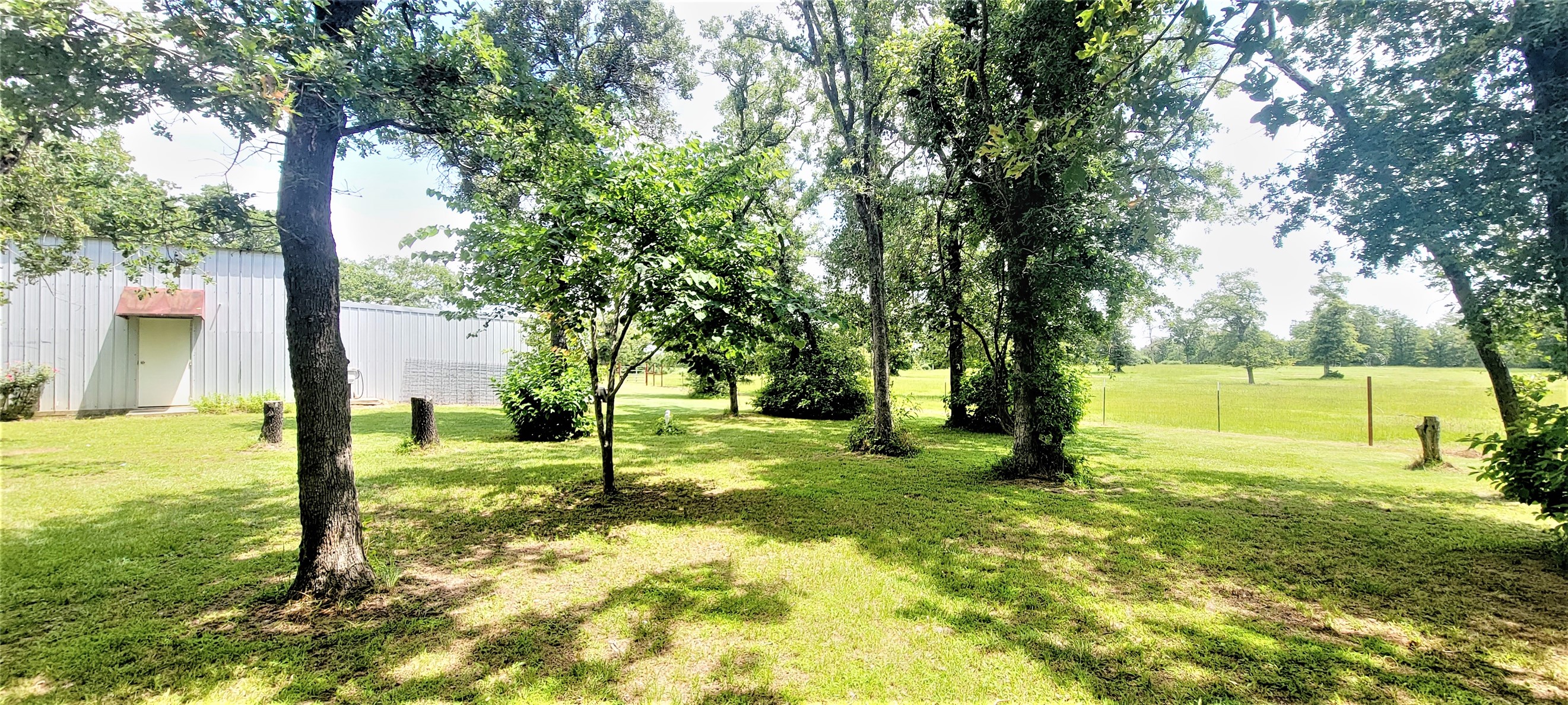 main property photo 12