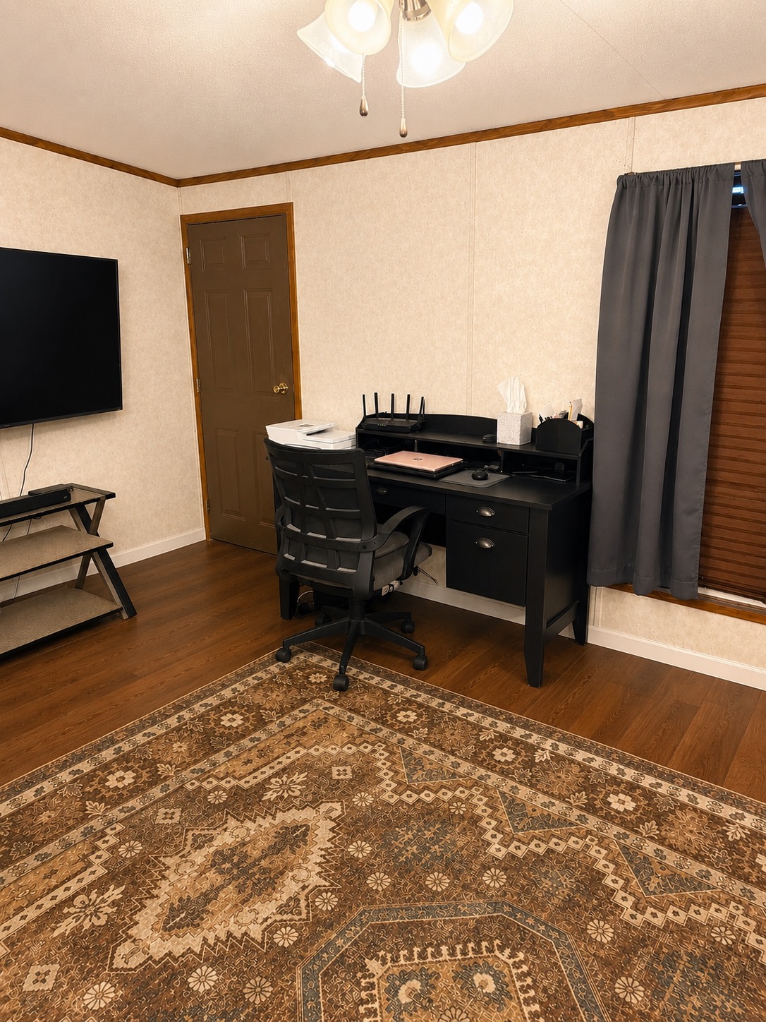 main property photo 6
