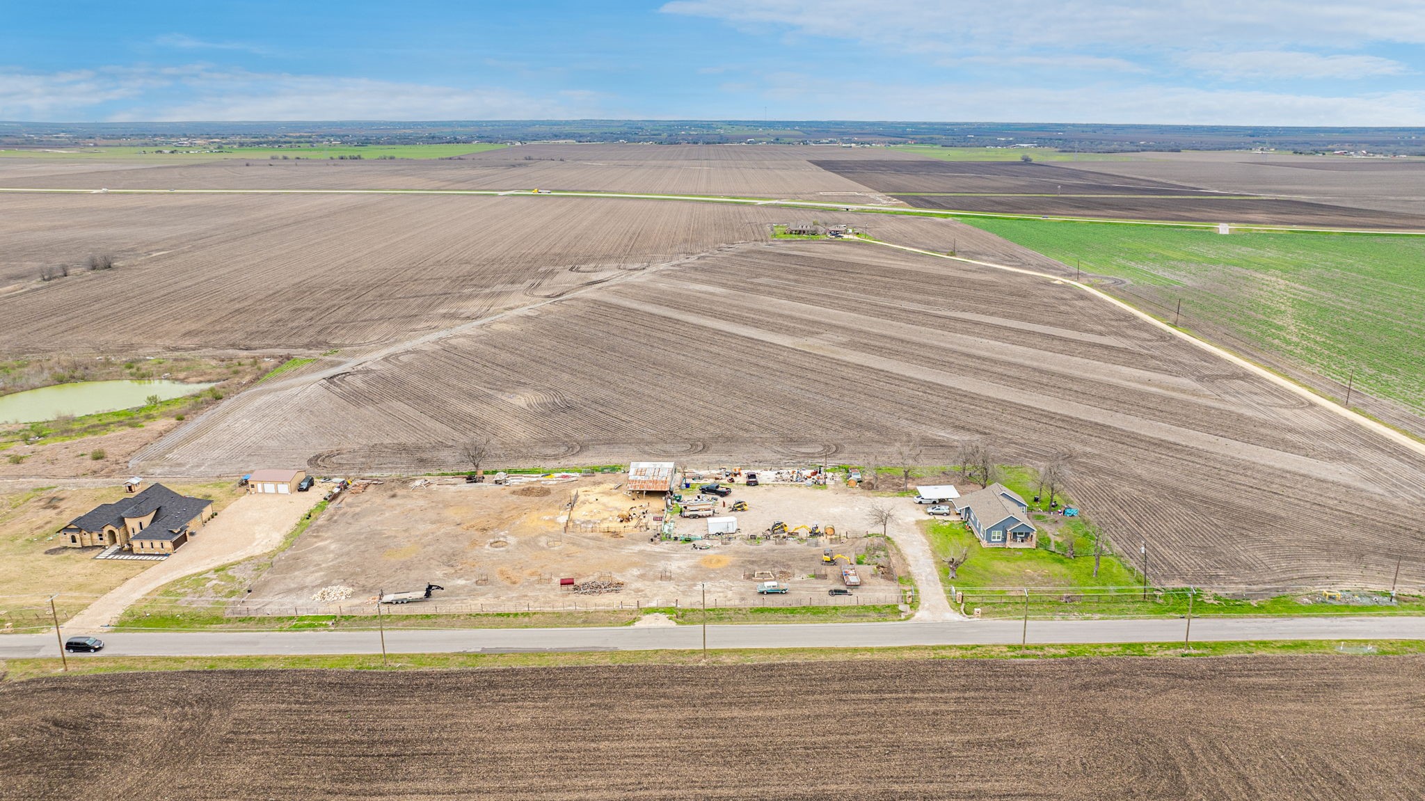 main property photo 14