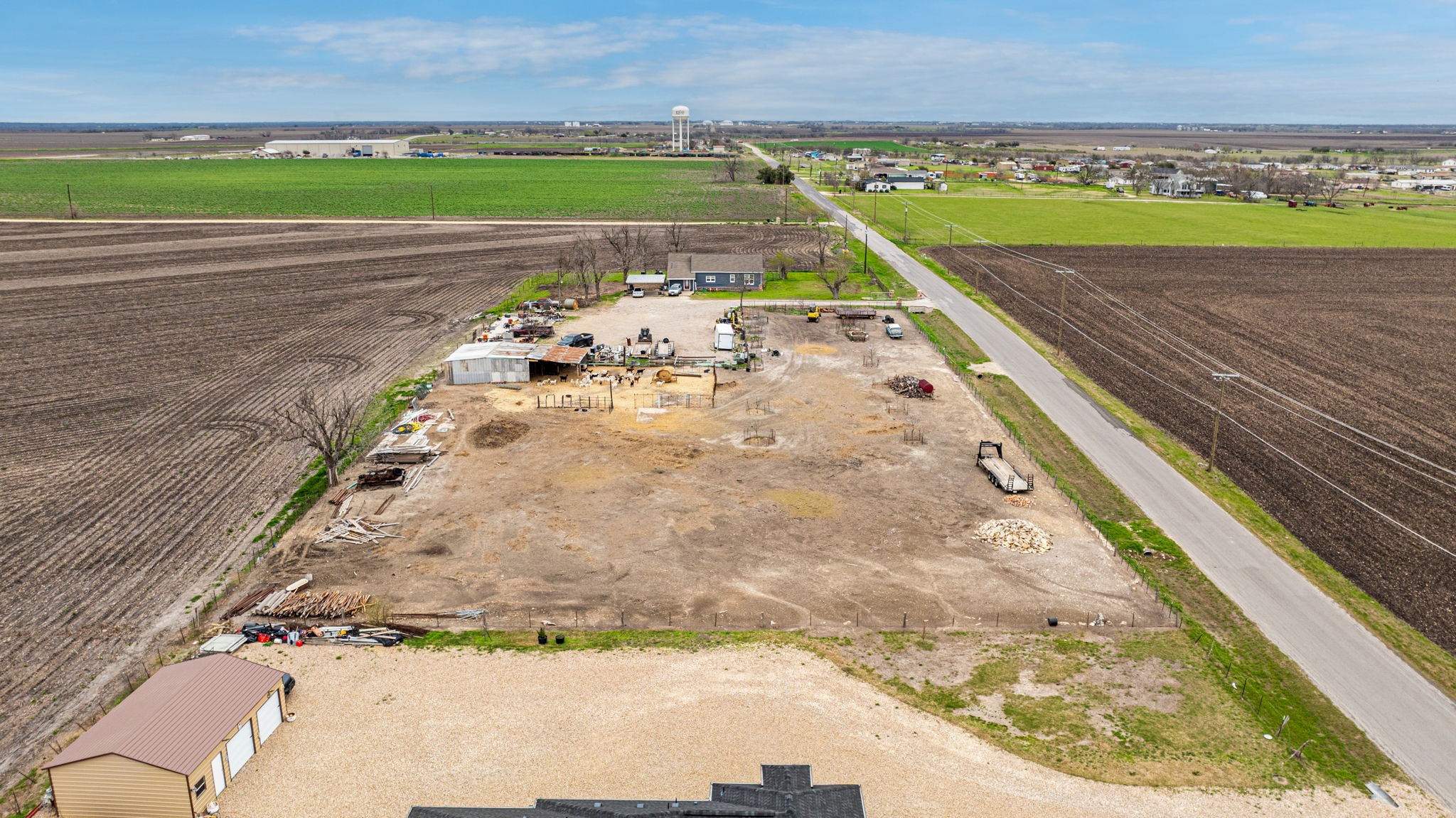 main property photo 20