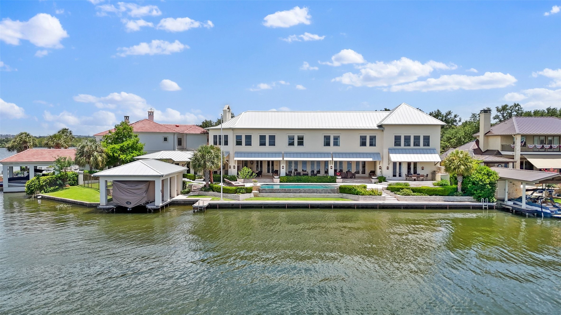 main property photo 31