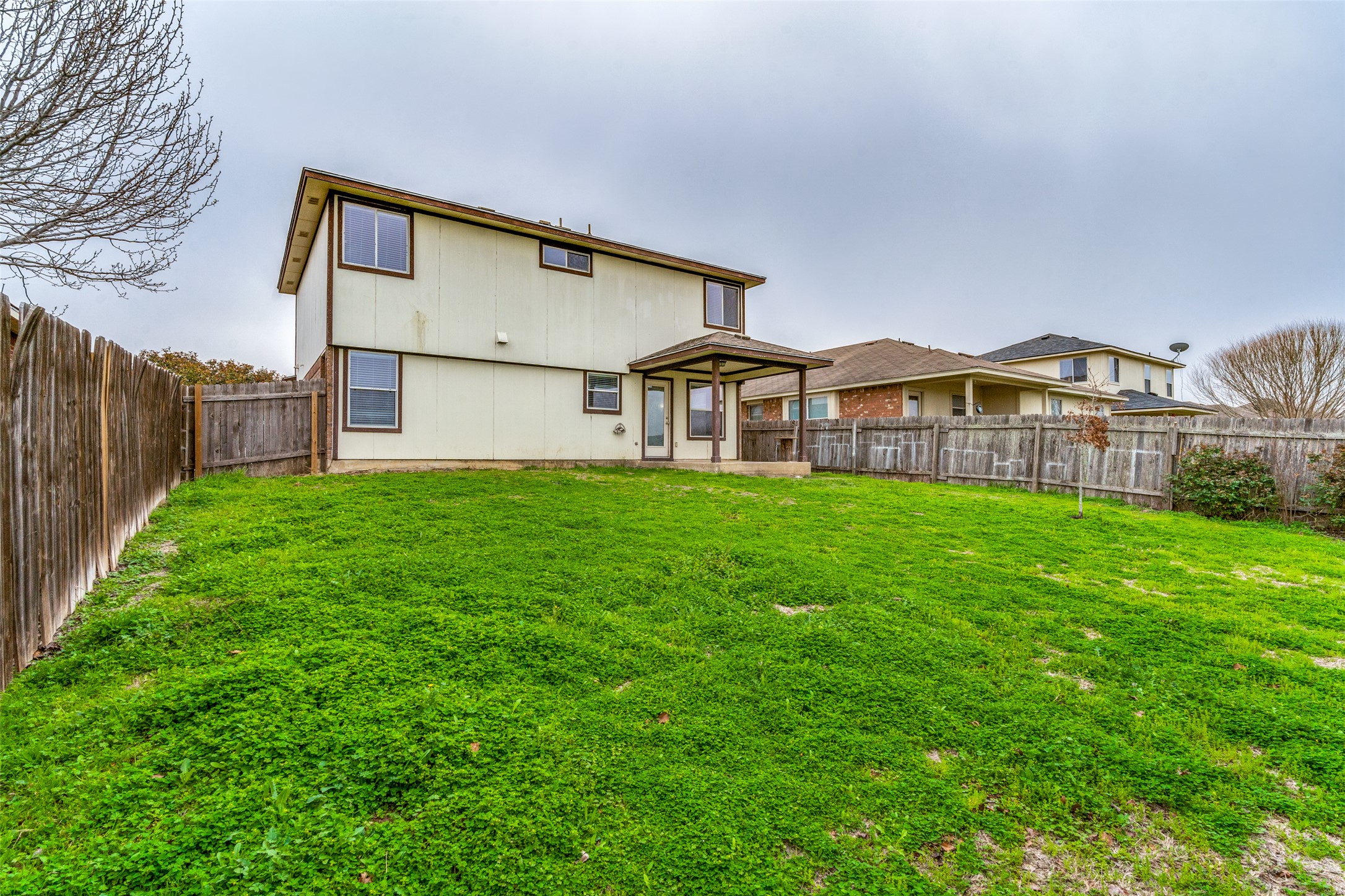 main property photo 24